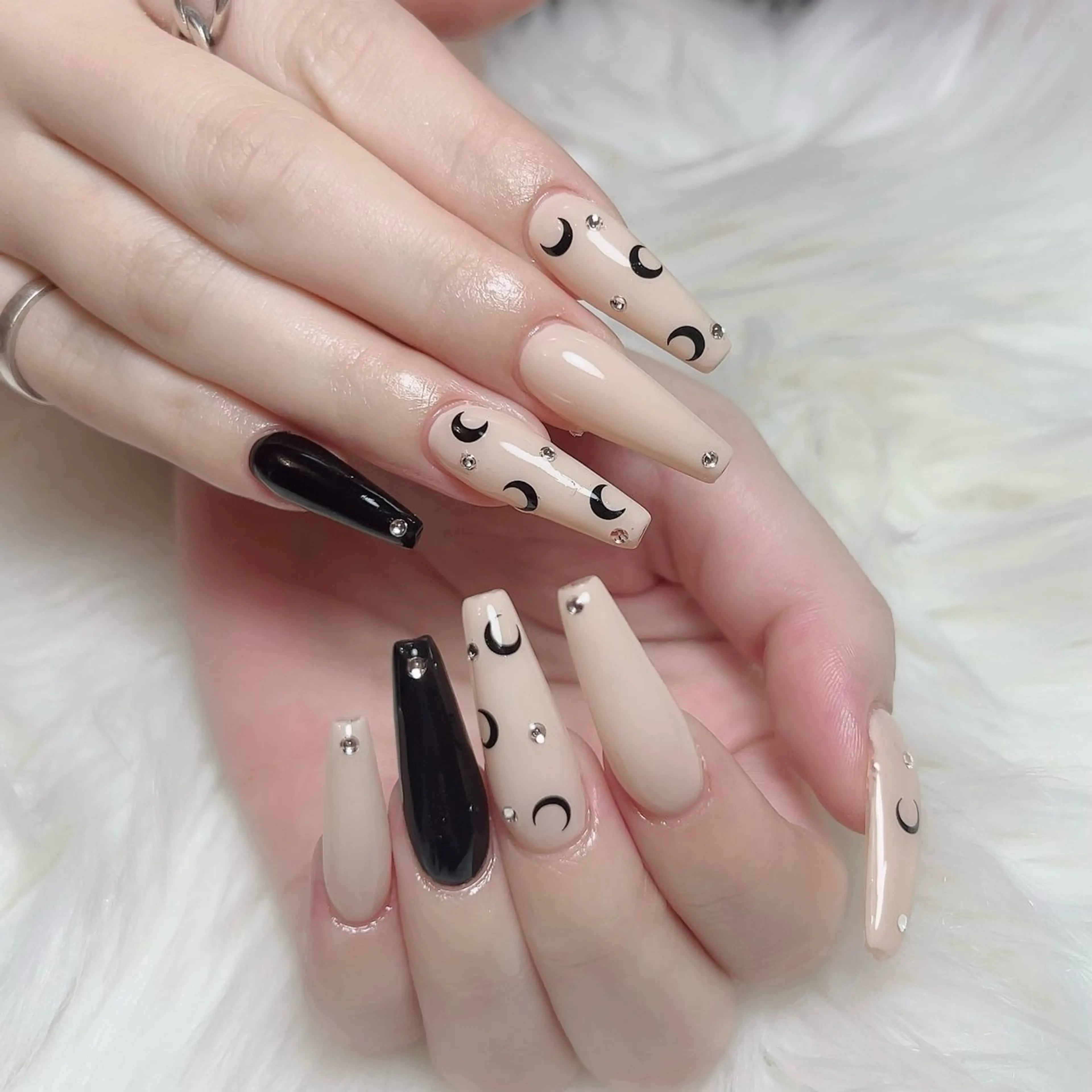 ネイル Nail salon EM（エム）諸星のネイルデザイン