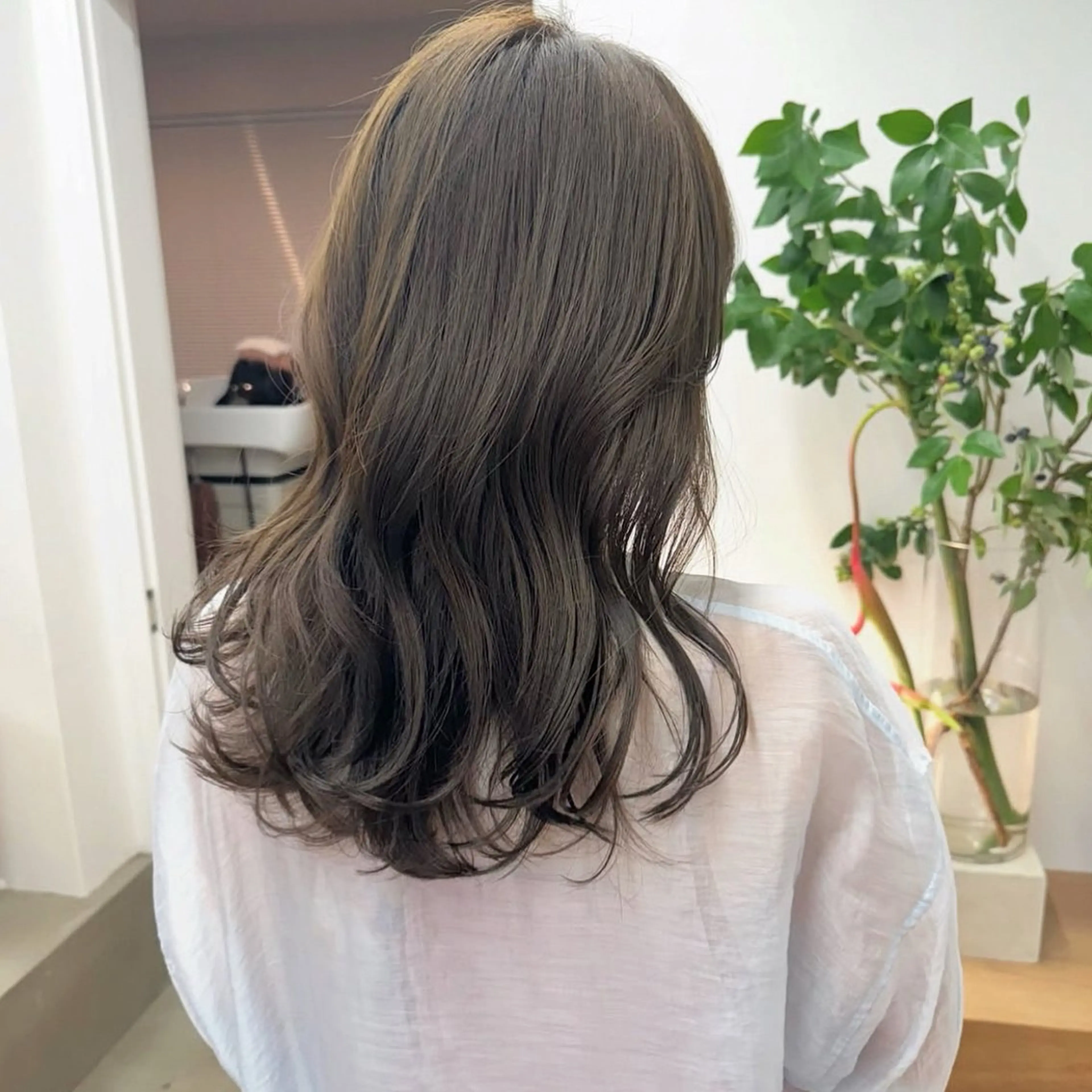 ミディアム カラー ヘアカラー 坂本 圭太朗のヘアスタイル