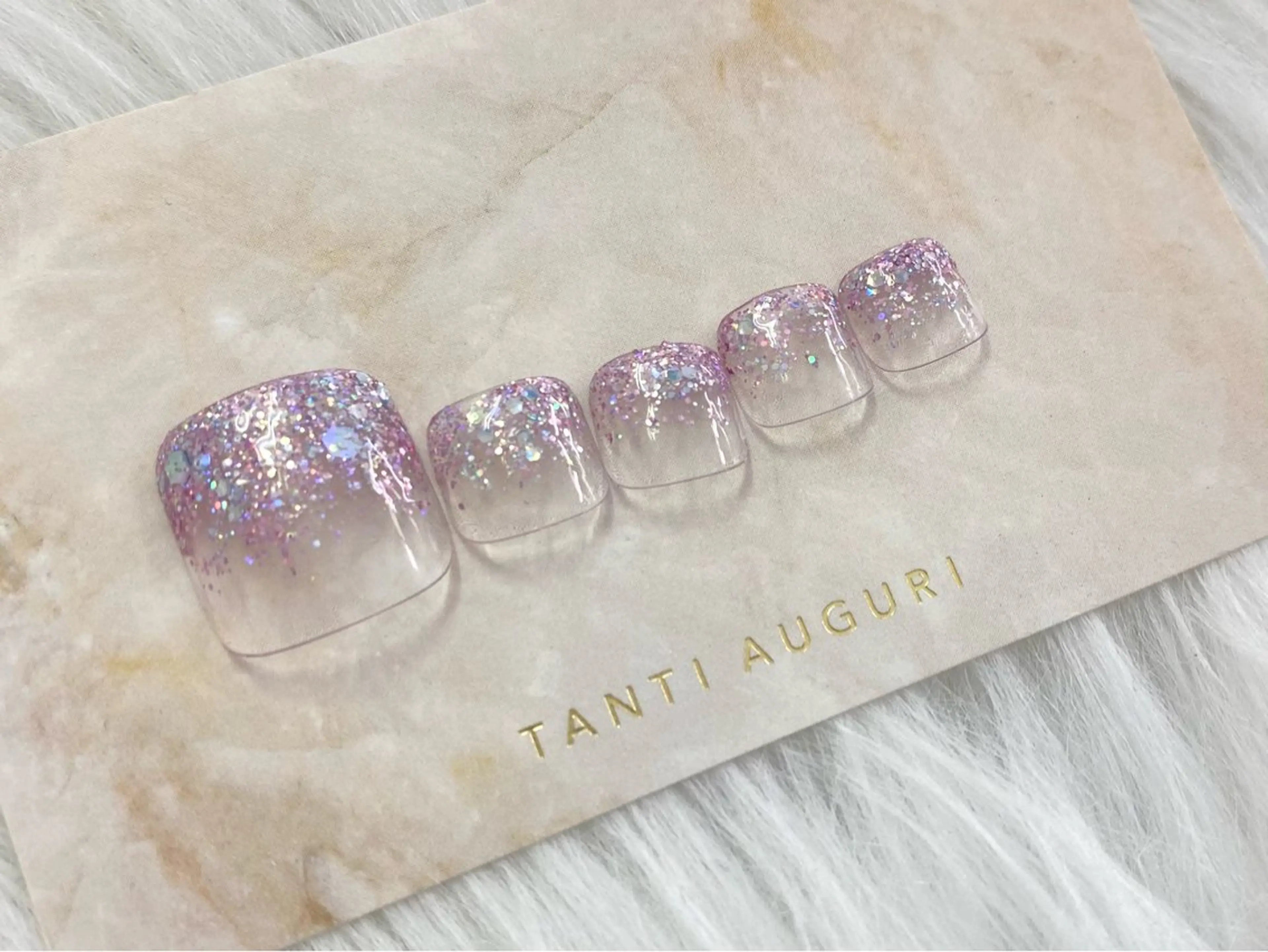 ネイル フットネイル reyel Aのネイルデザイン