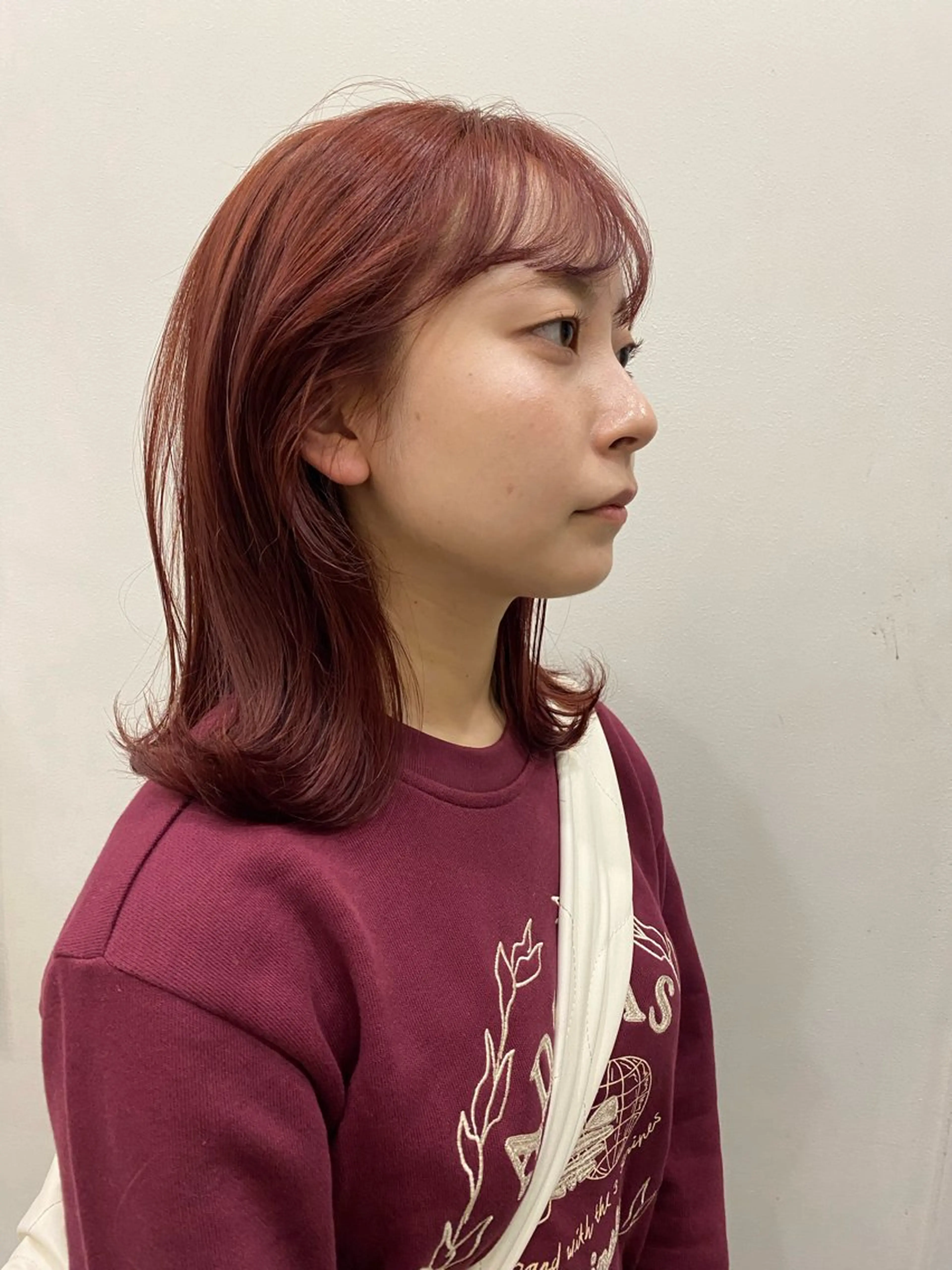 ミディアム ヘアカラー ヒラカホ/ ブリーチ/似合わせのヘアスタイル