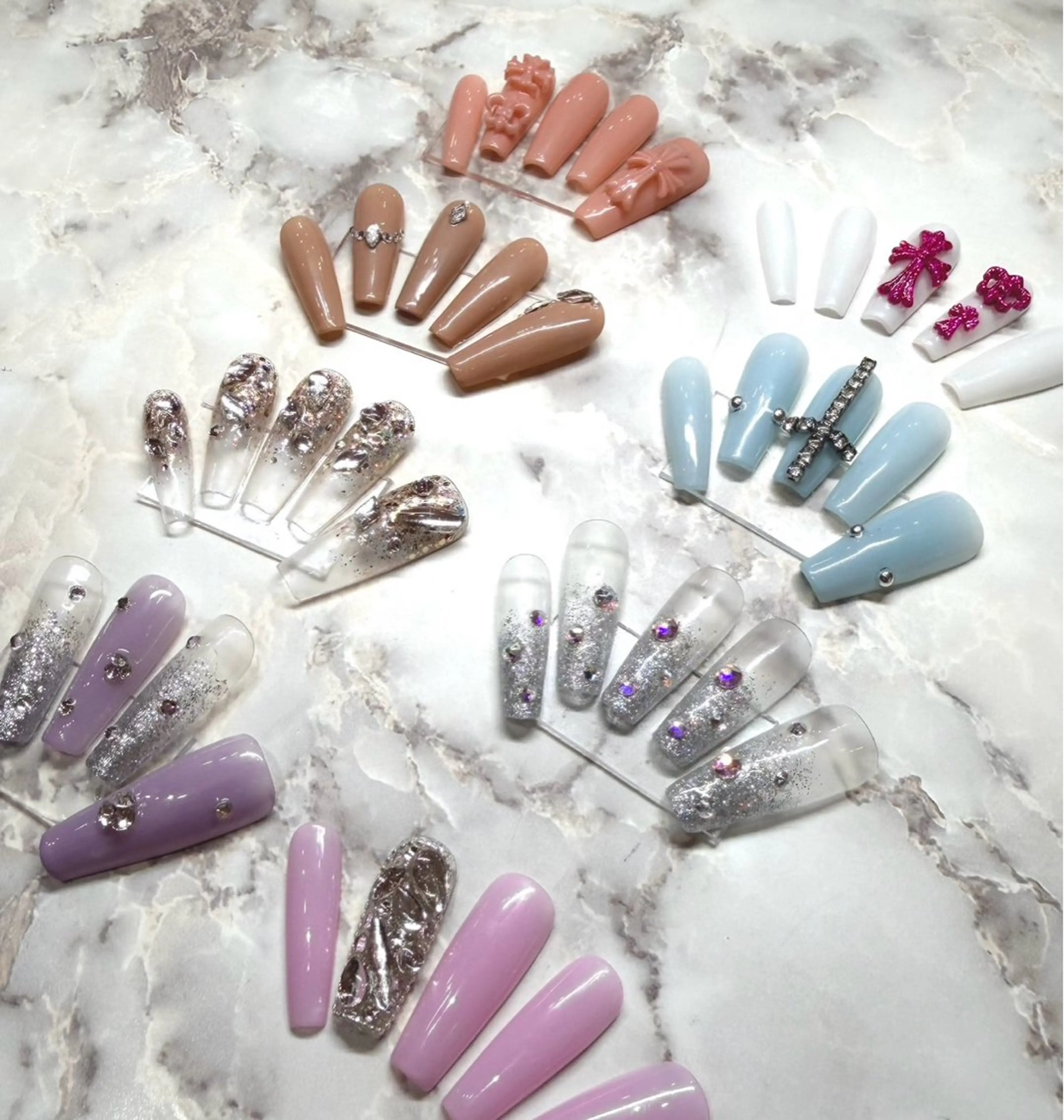 ネイル ラメ(グリッター) スカルプネイル ストーンネイル Rits Nail 👽HARUTOのネイルデザイン