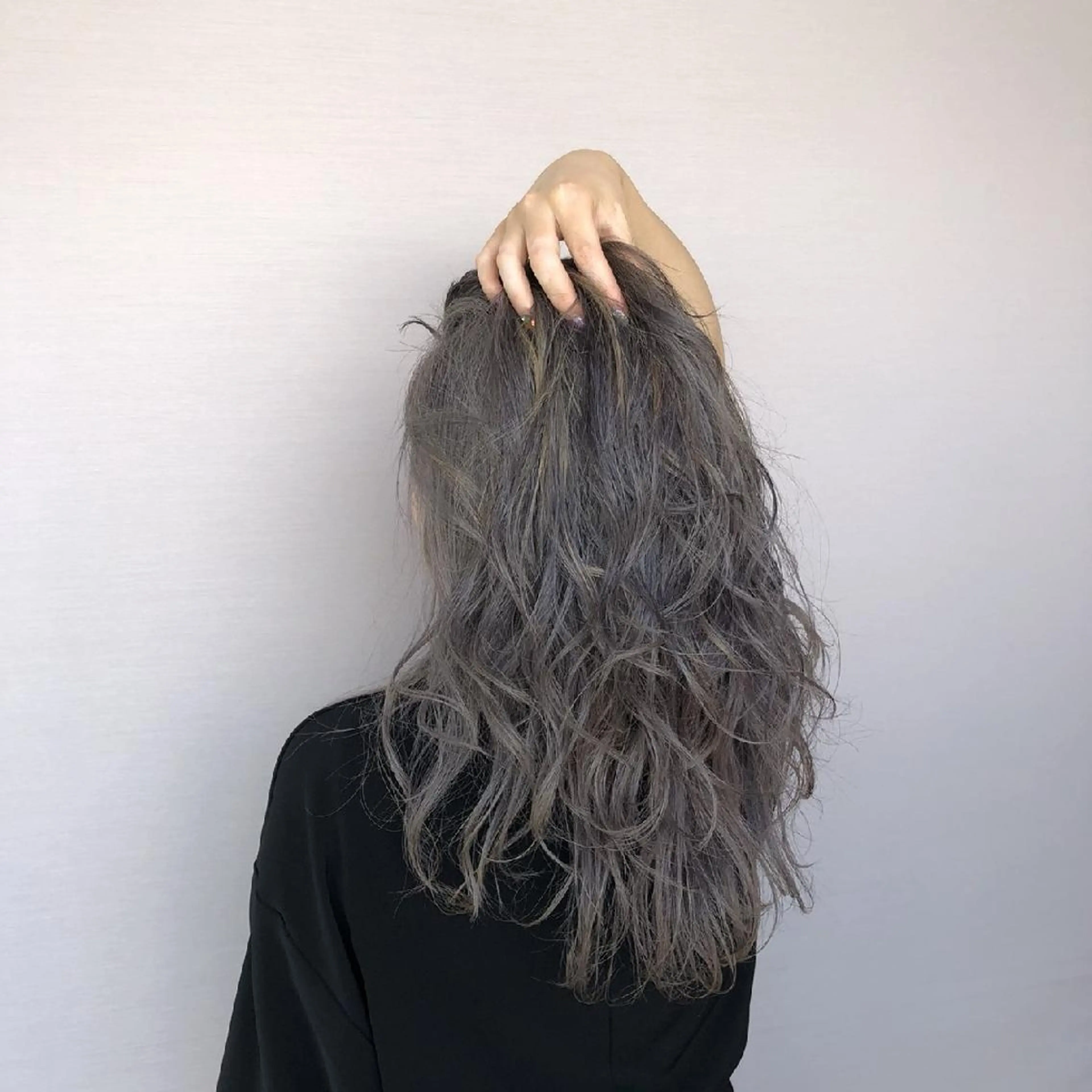ロング カラー LOOKER所属・looker ルーカーのヘアスタイル