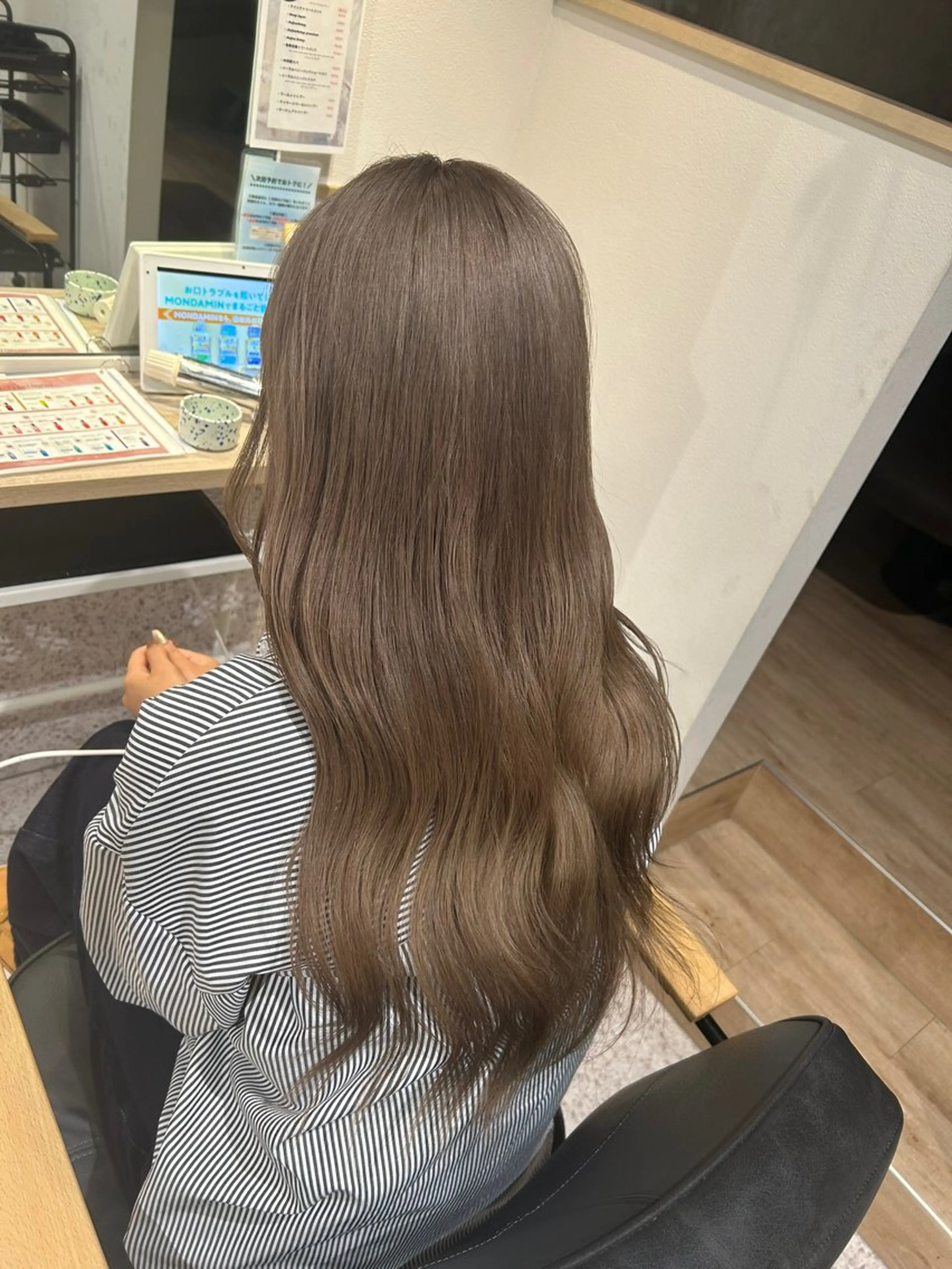 カラー ヘアカラー ♡ハイトーン★ ネイル/しの♡のヘアスタイル