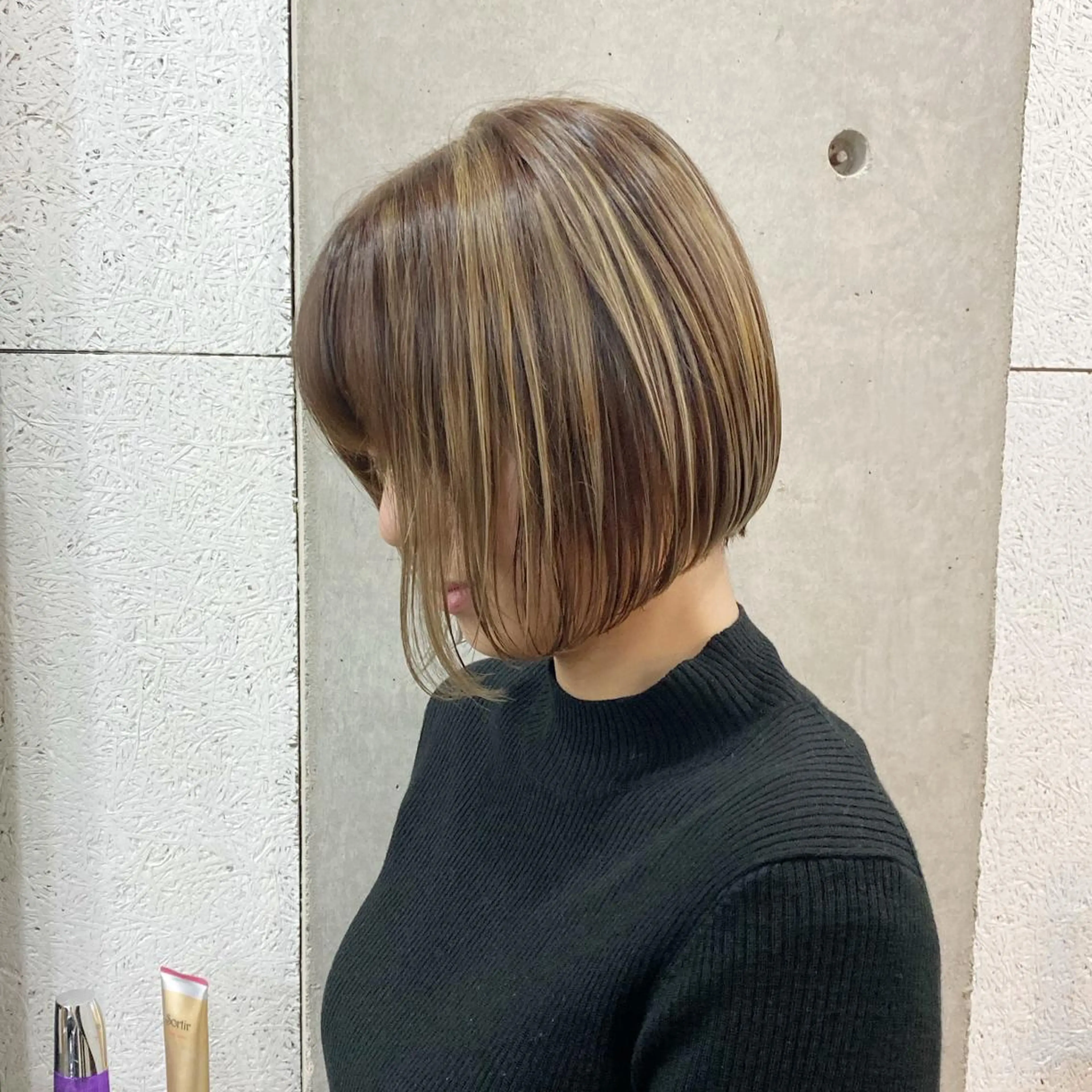 ショート カラー ネイル マツエク・マツパ ベージュカラー ハイライトカラー ボブ ハイライト カット トリートメント 中山 天地のヘアスタイル