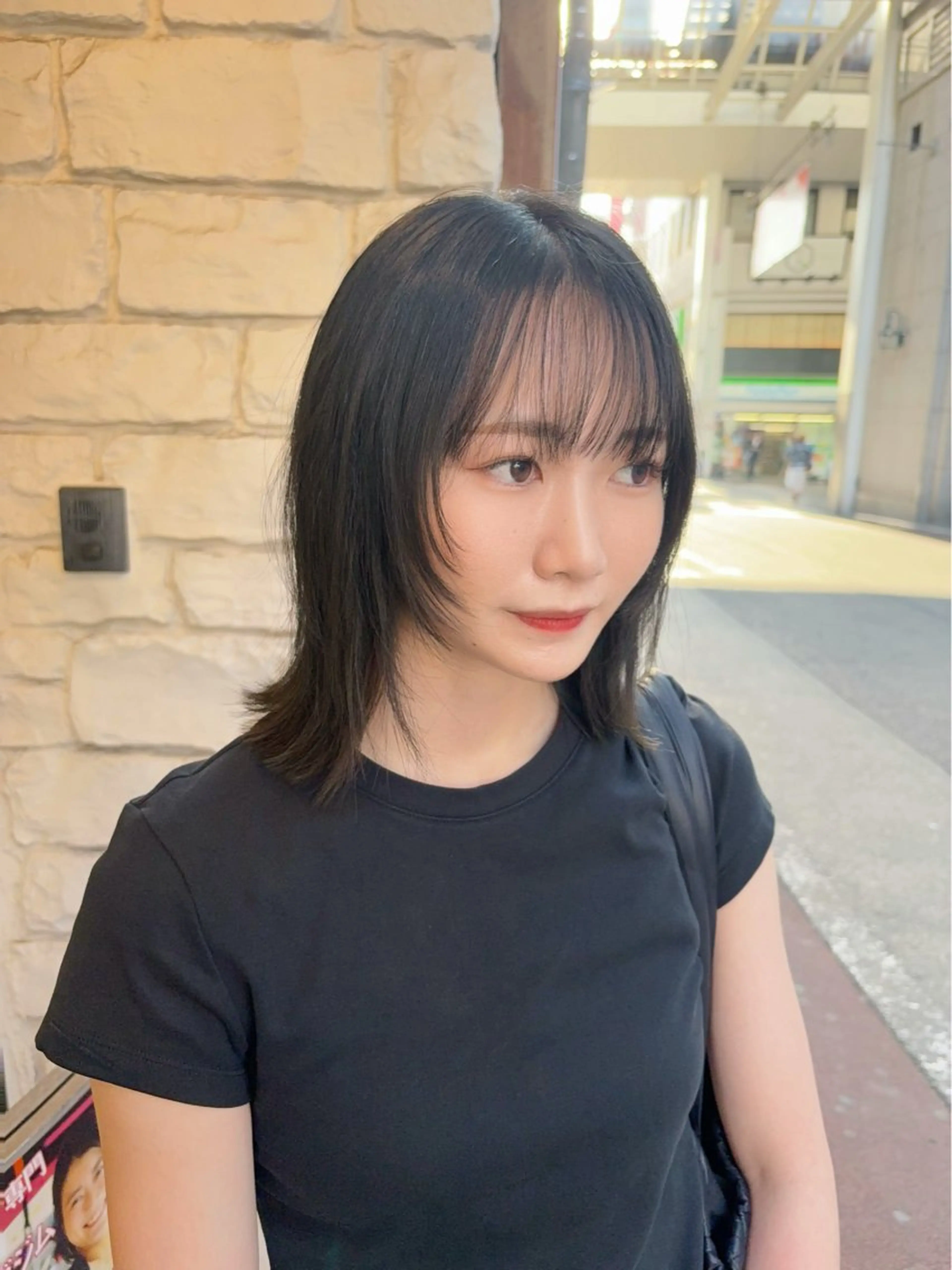 ミディアム 顔まわりレイヤー レイヤーカット カット 艶カラー／艶髪/川上 慶貴のヘアスタイル