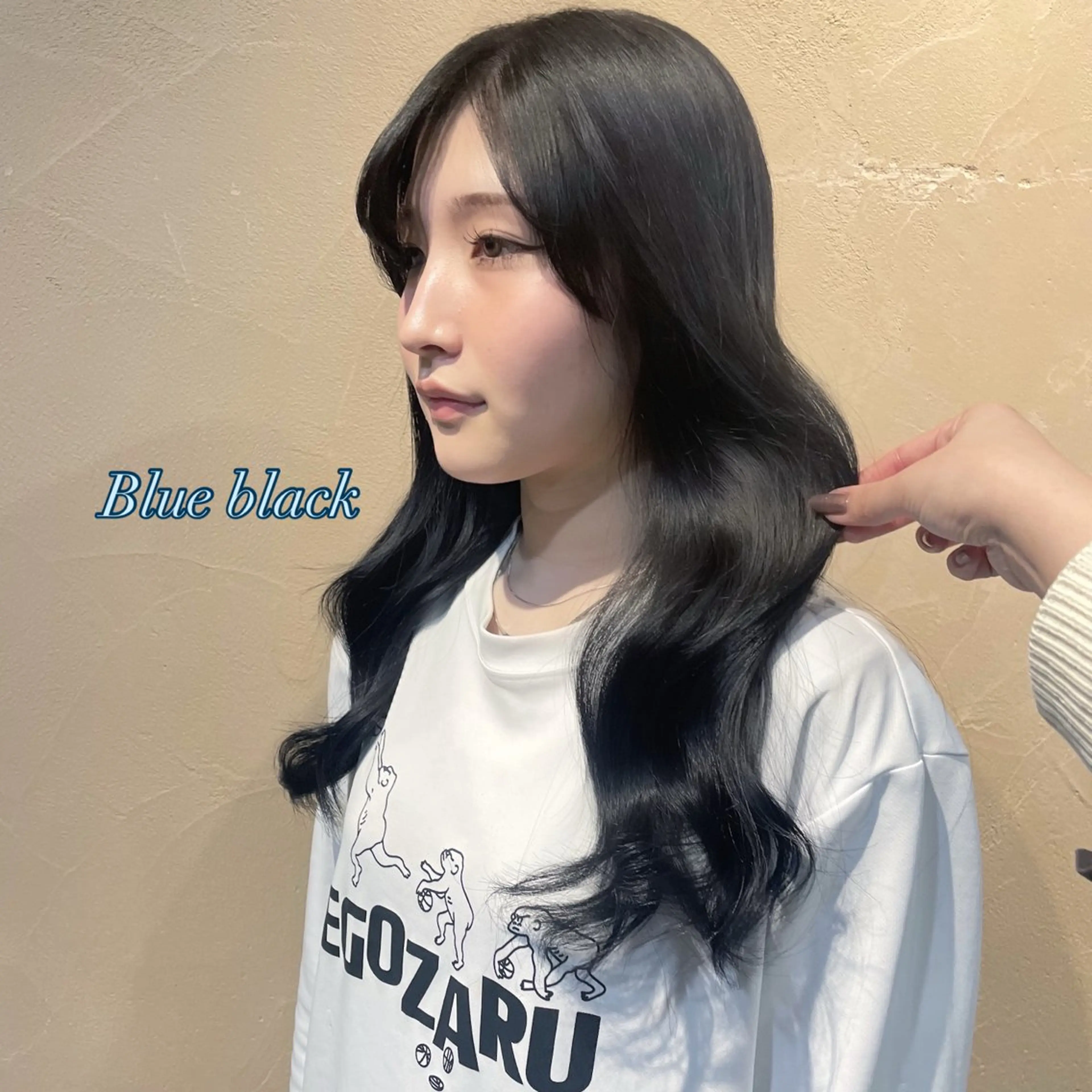 ロング カット ヘアカラー チグサ ミウのヘアスタイル