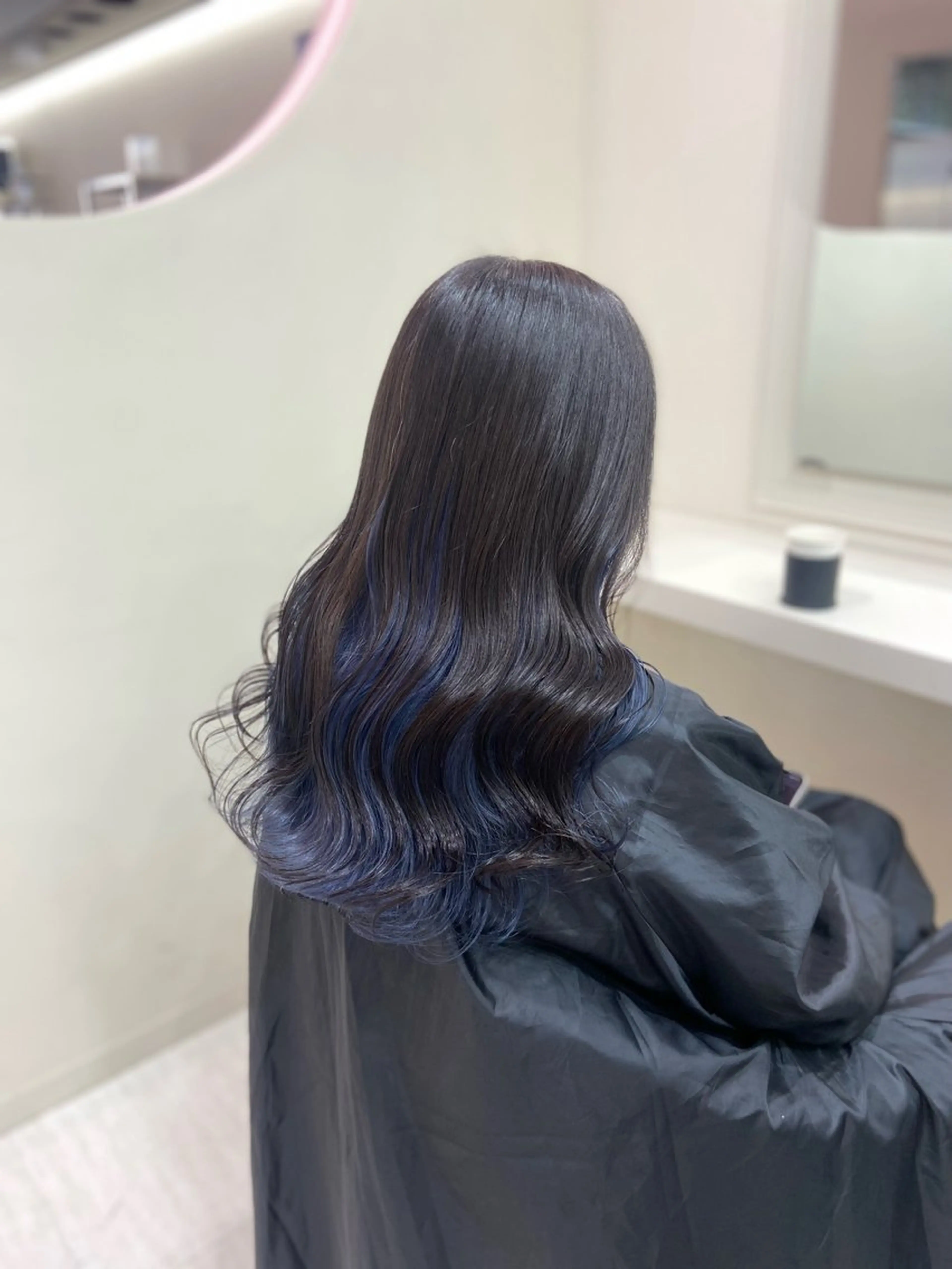 ロング カラー モテ髪ハイトーン🫧 serina🎀池袋のヘアスタイル