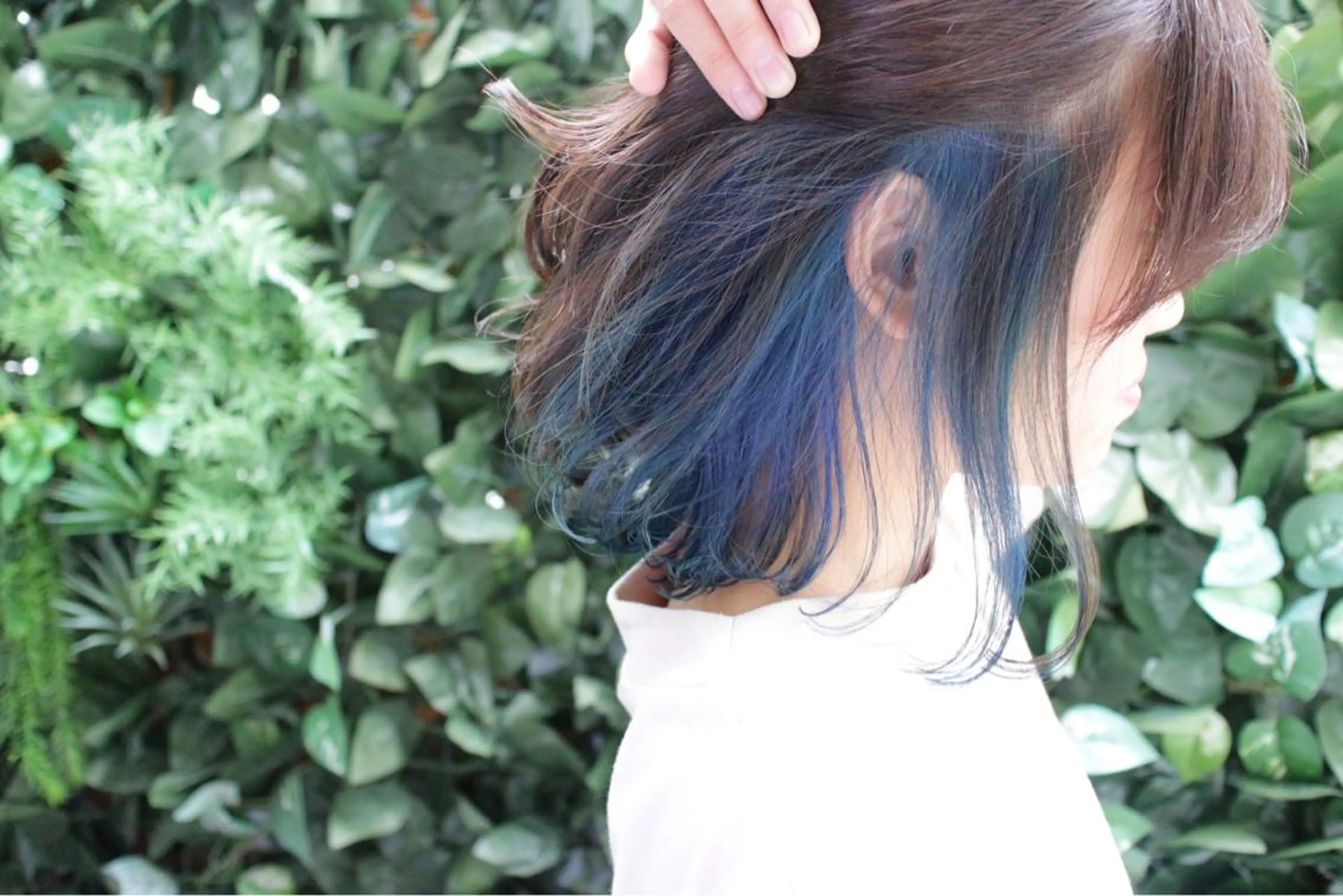 ショート カラー ブルーカラー ヘアカラー トリートメント 吉本 知弘のヘアスタイル