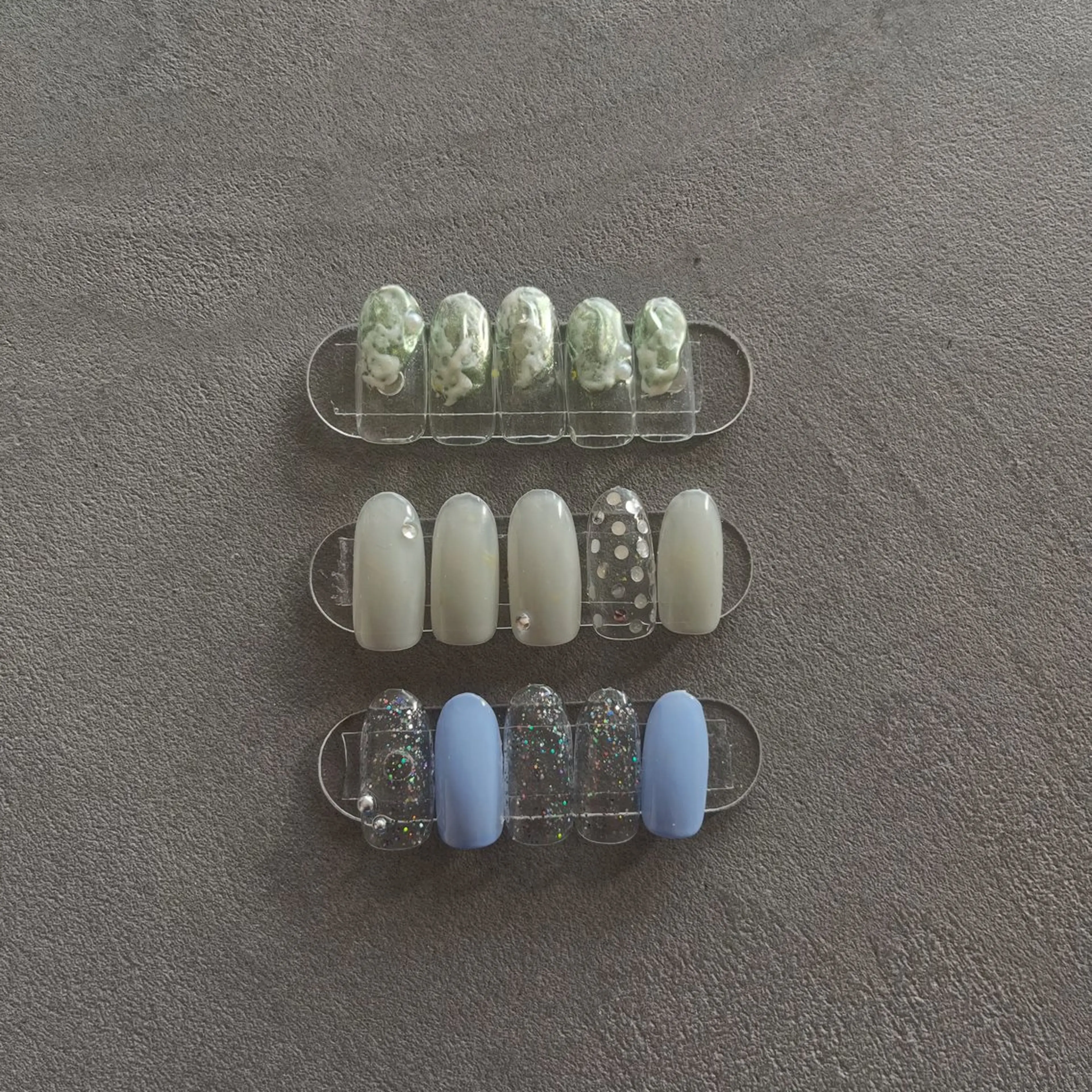 【定額ネイル】☑︎ミドルコース①🌷の写真