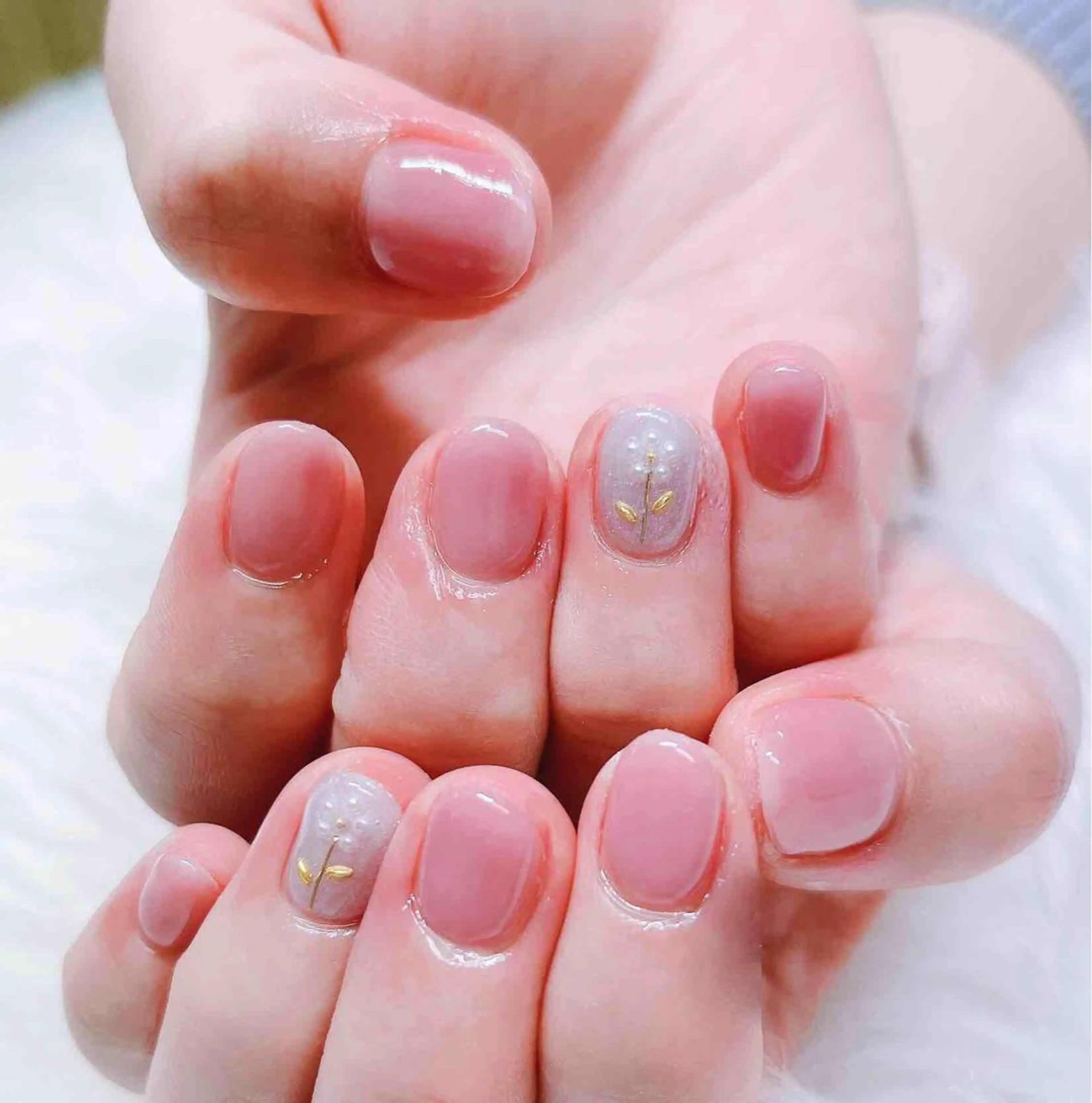 ネイル MoonNail ユリ🌸のネイルデザイン