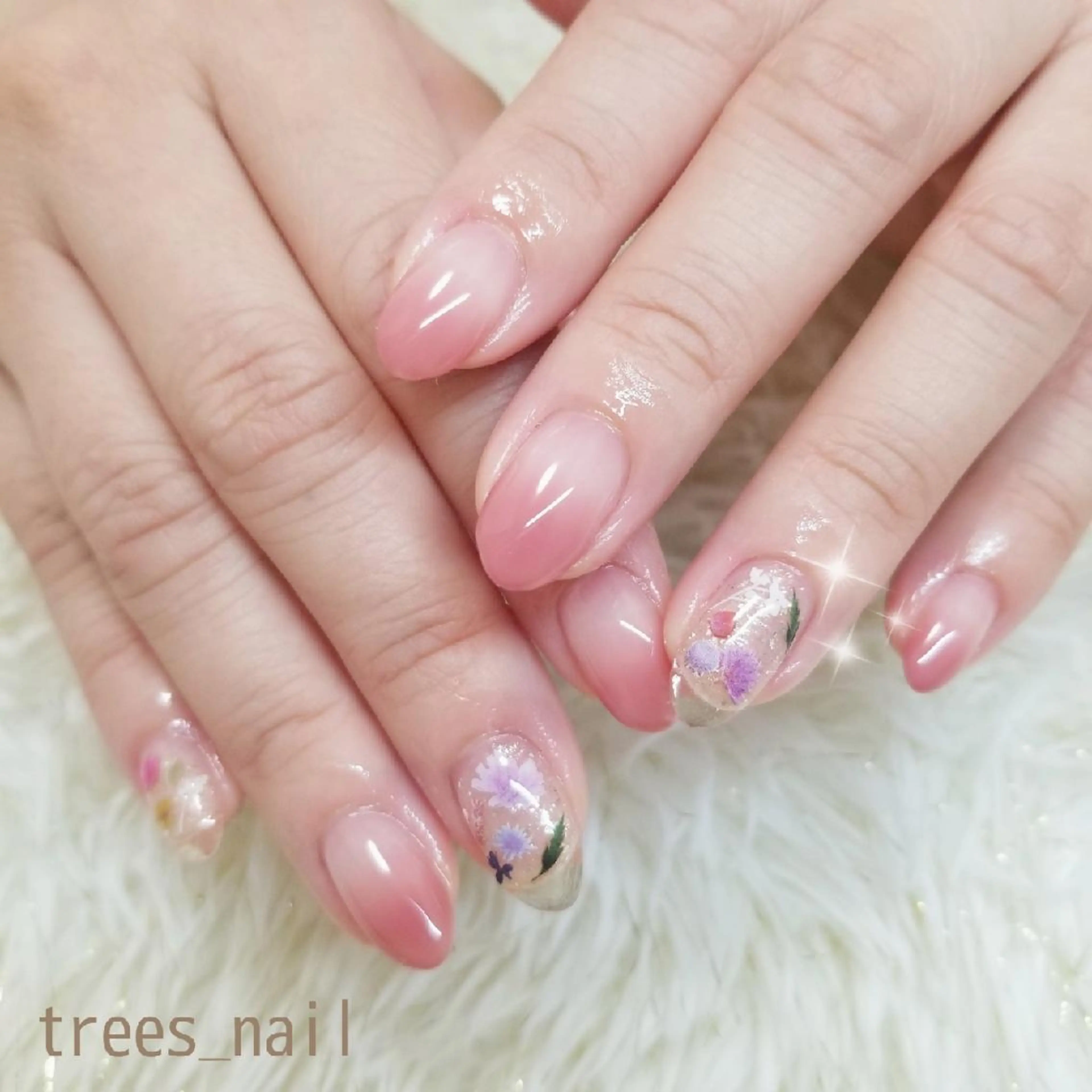 ネイル クリアネイル フラワーネイル フレンチネイル ジェルネイル グラデーション ハンドネイル フットネイル trees_ nailのネイルデザイン