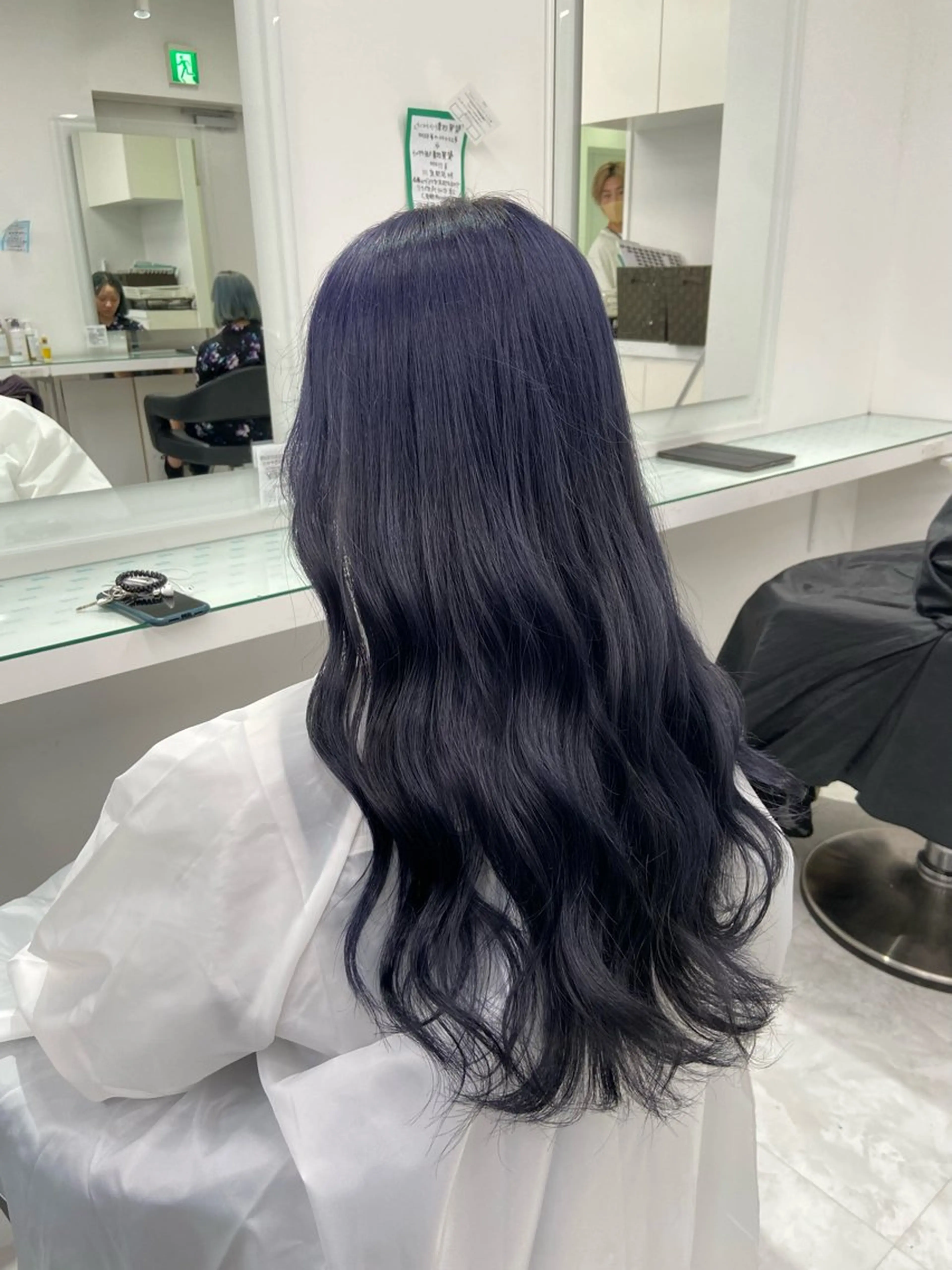 ロング カラー モテ髪ハイトーン🫧 serina🎀池袋のヘアスタイル