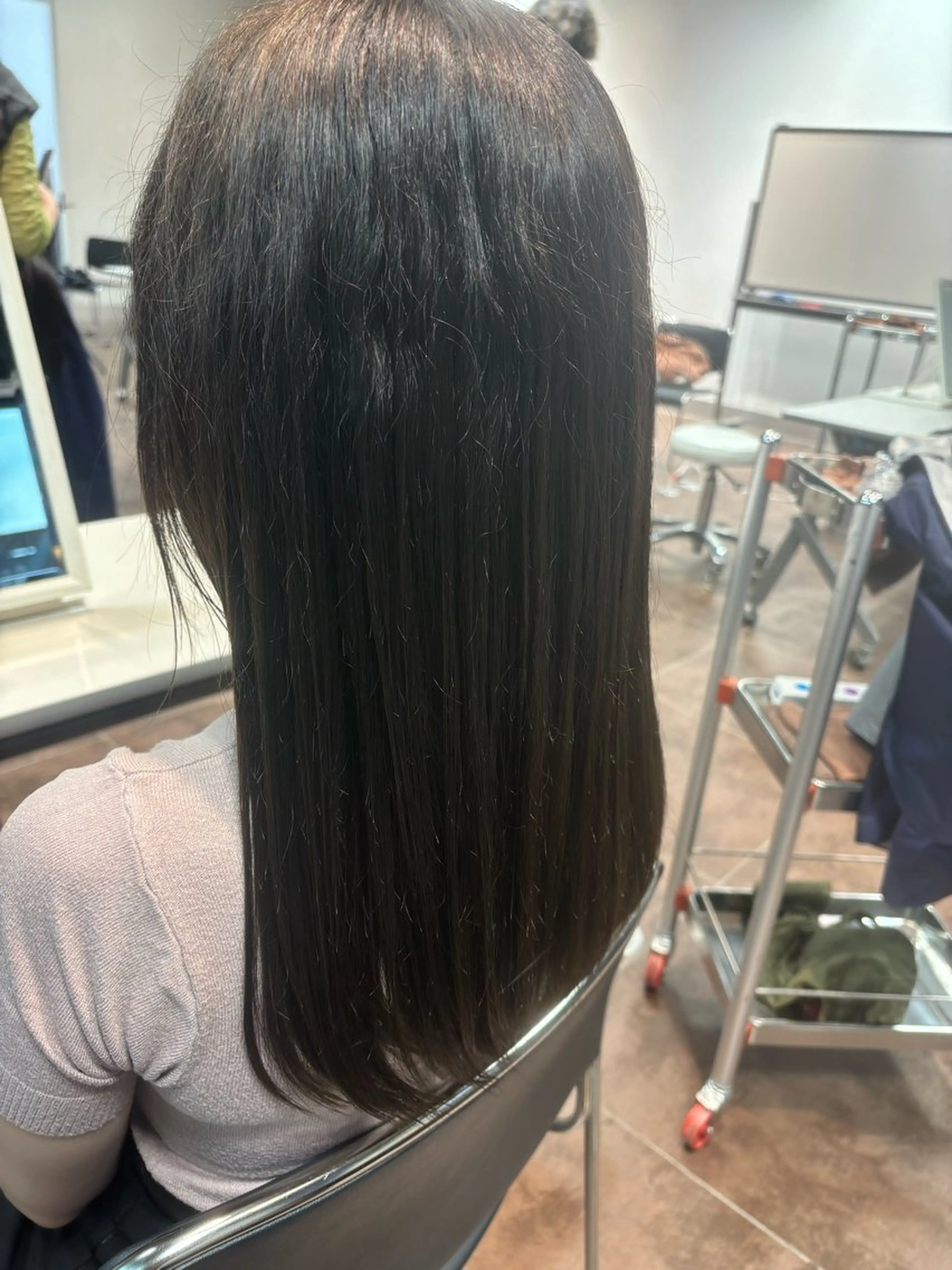 ミディアム カラー 🫶みゅう🫶 カットモデル募集中のヘアスタイル