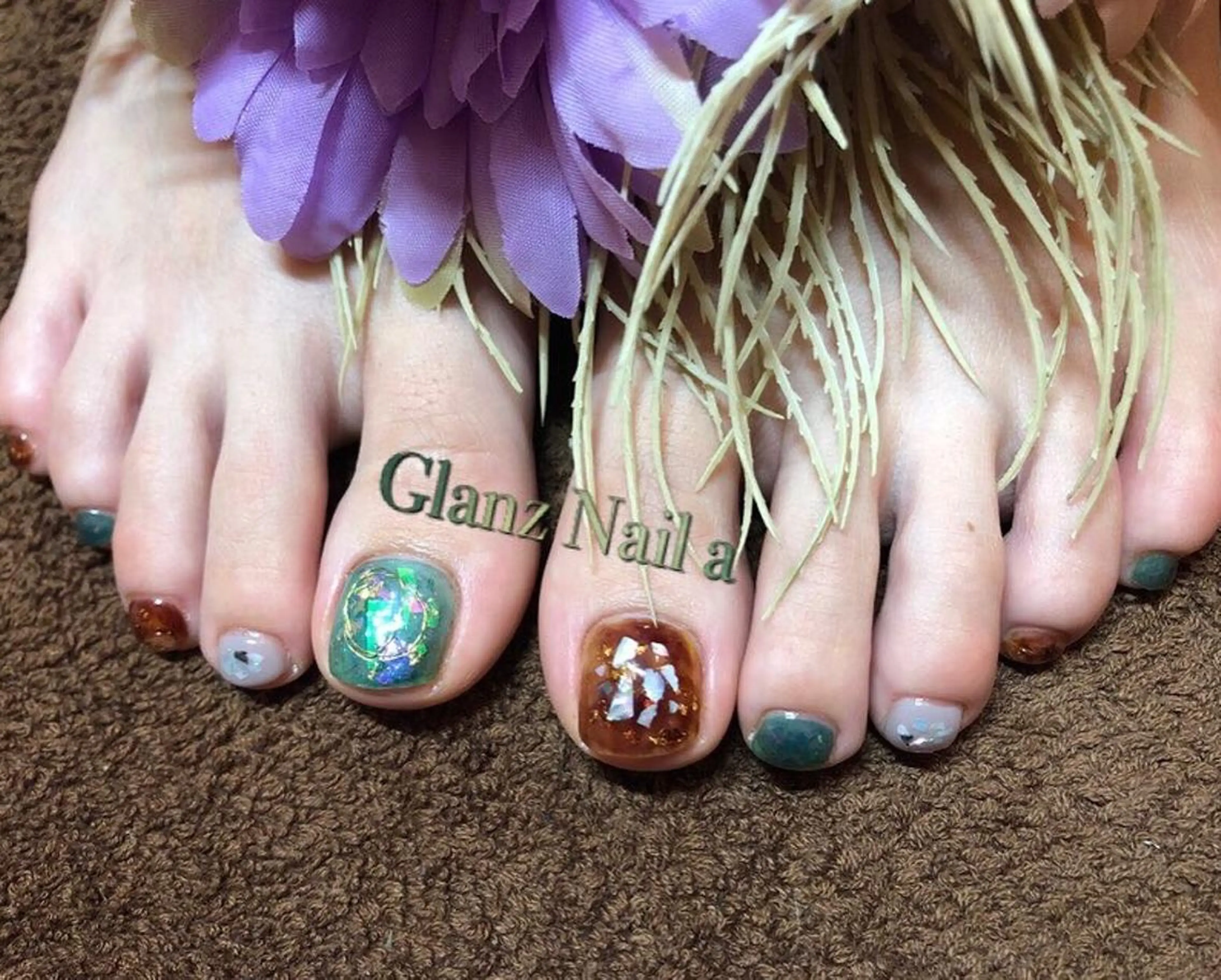 ネイル フットネイル ニュアンスネイル Glanz  Nail aのネイルデザイン