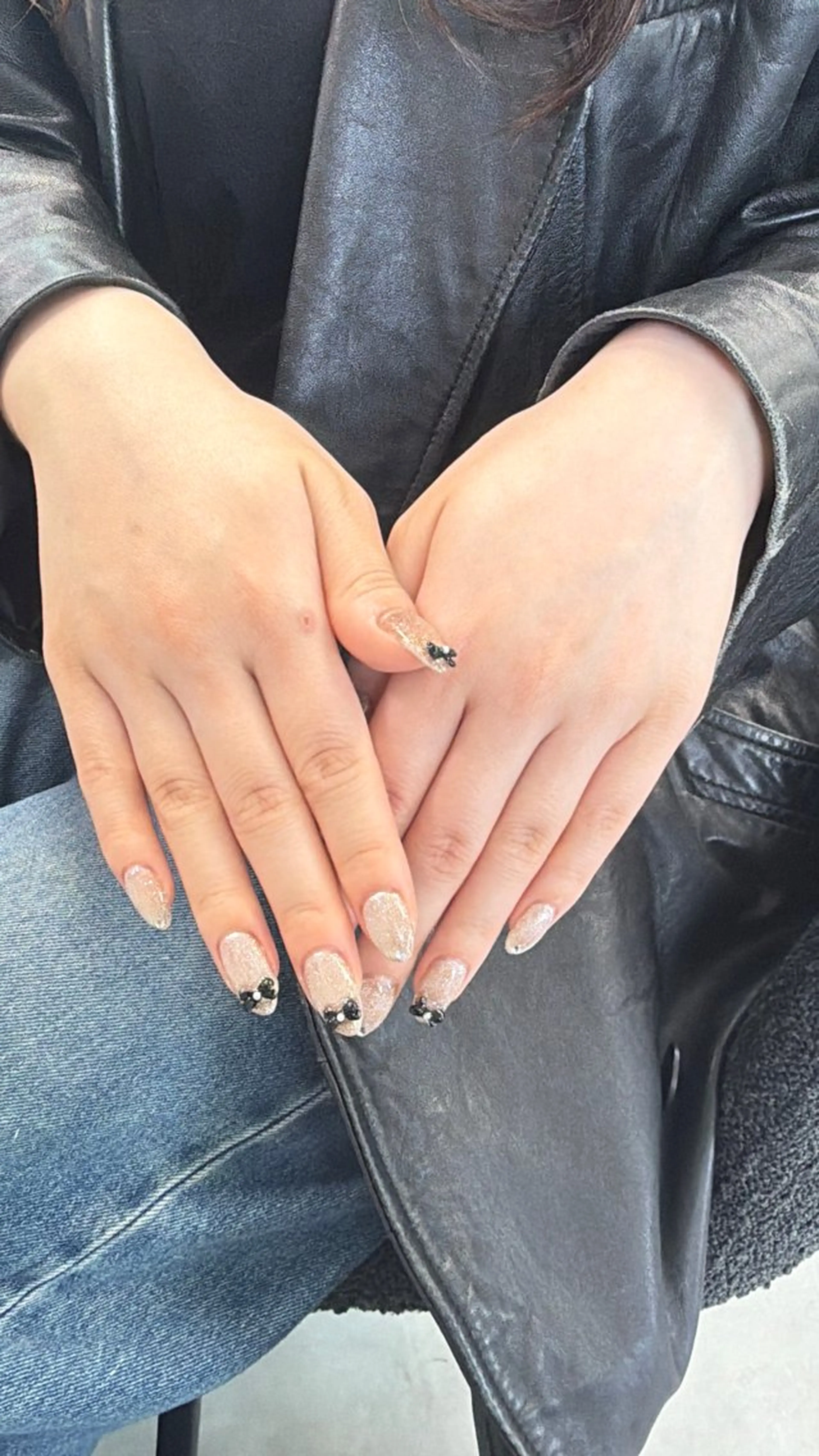 ネイル ハンドネイル VENUSBELT HIBIKIのネイルデザイン