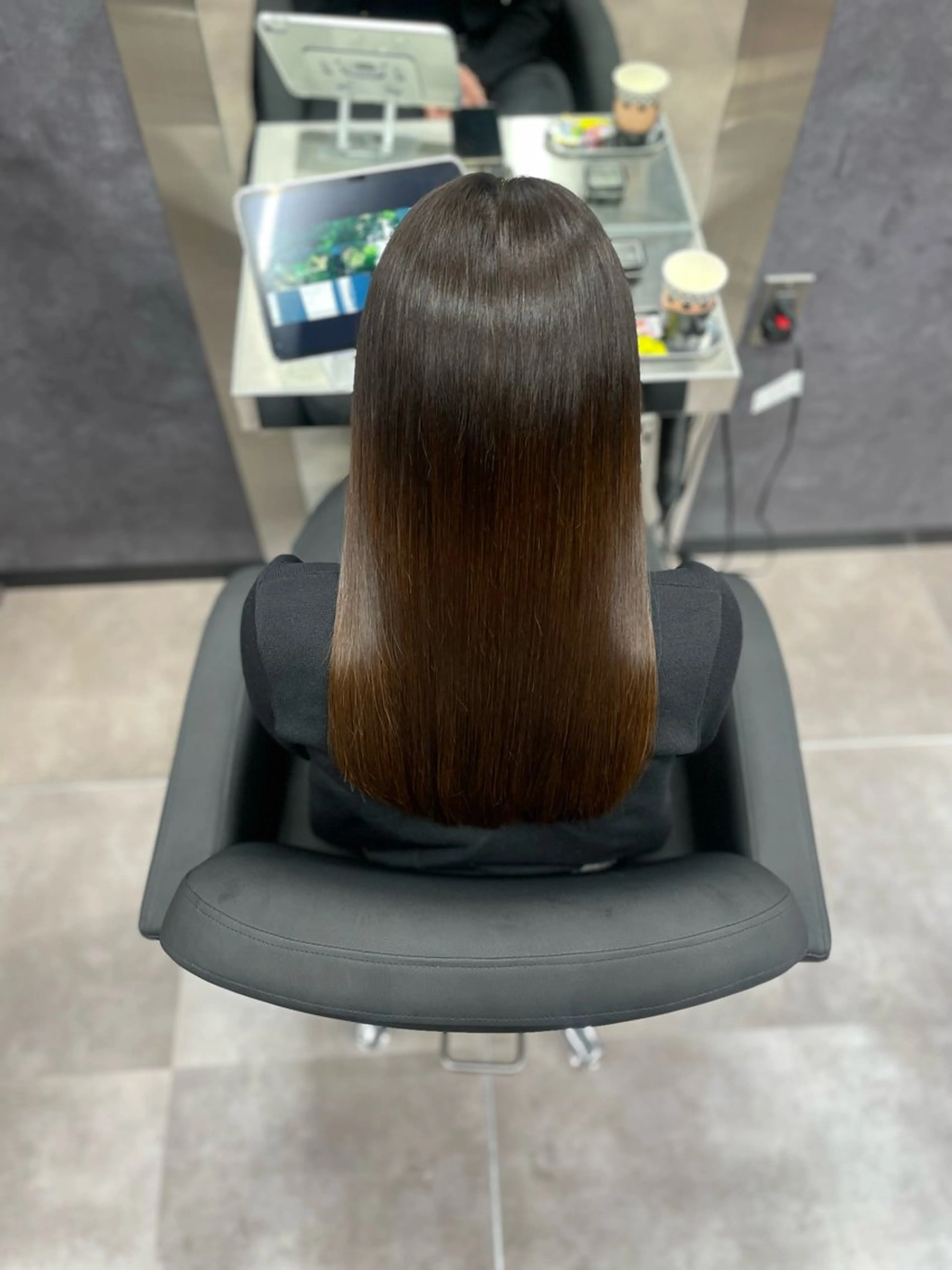 ロング カット ヘアカラー トリートメント CYNTHIADUE 店長｜ IRISUのヘアスタイル