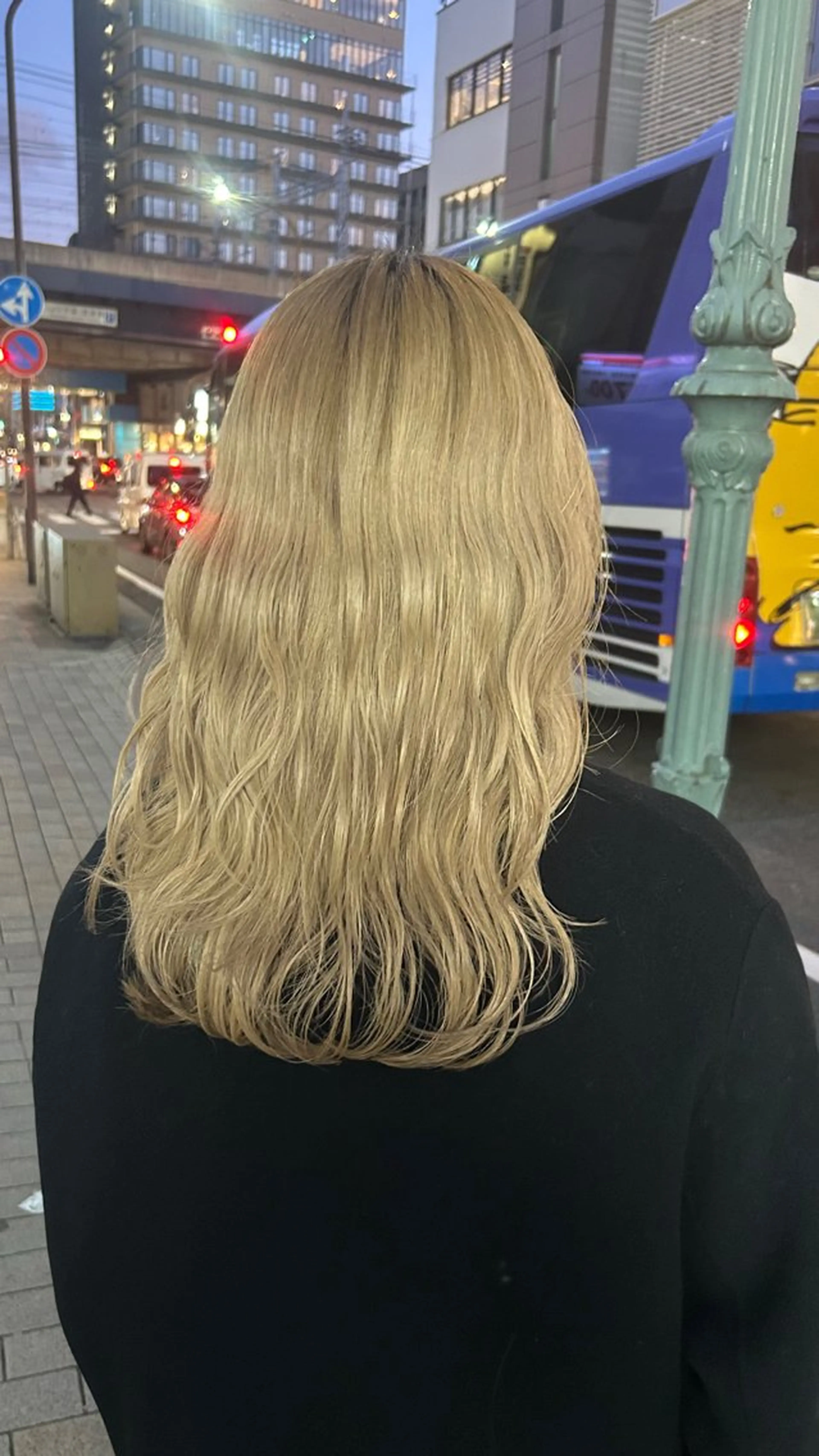 セミロング stylist 倉本恋のヘアスタイル