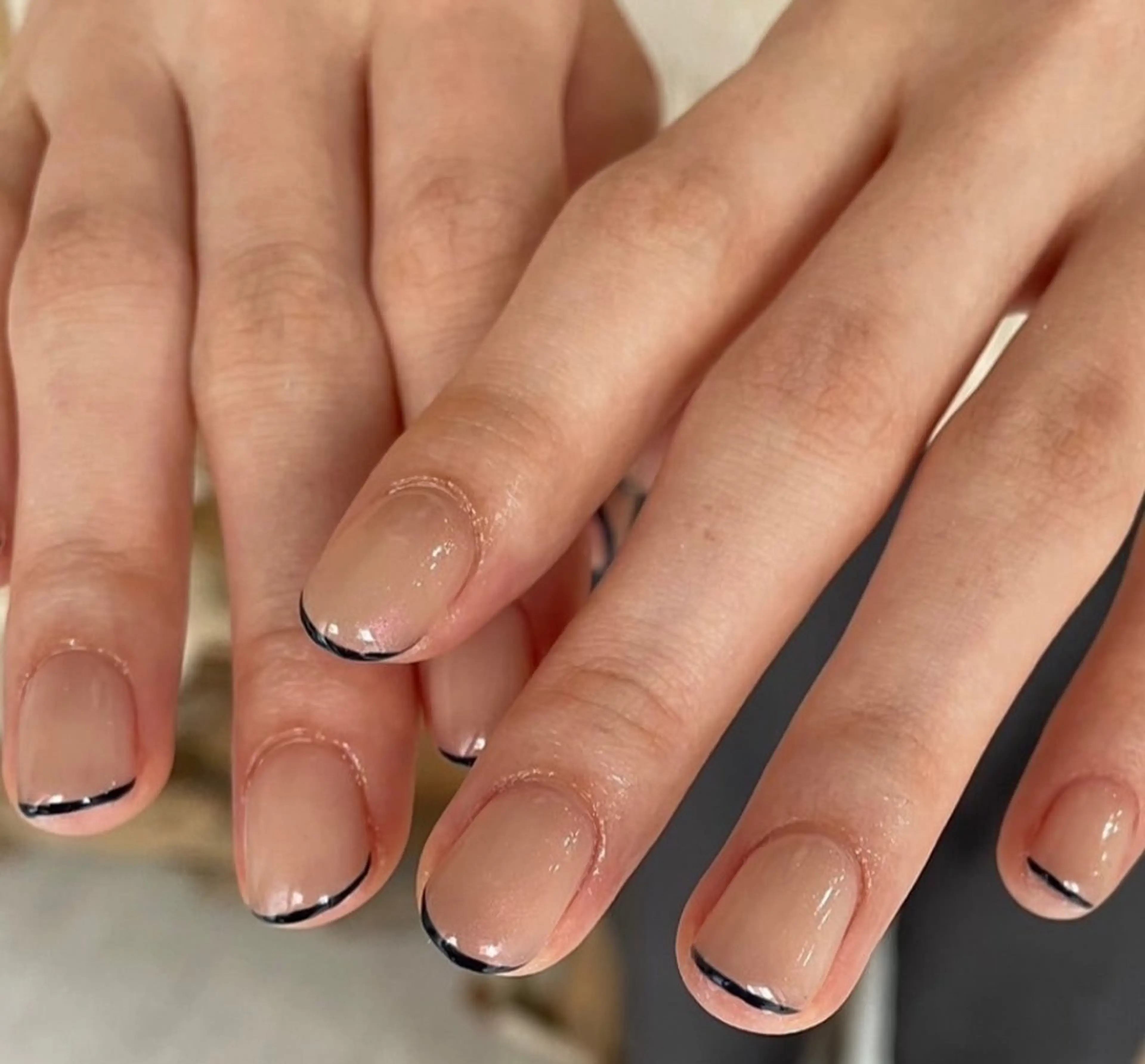 ネイル フレンチネイル ネイビー ニュアンスネイル ワンカラーネイル リボン tamu nail 　金町のネイルデザイン