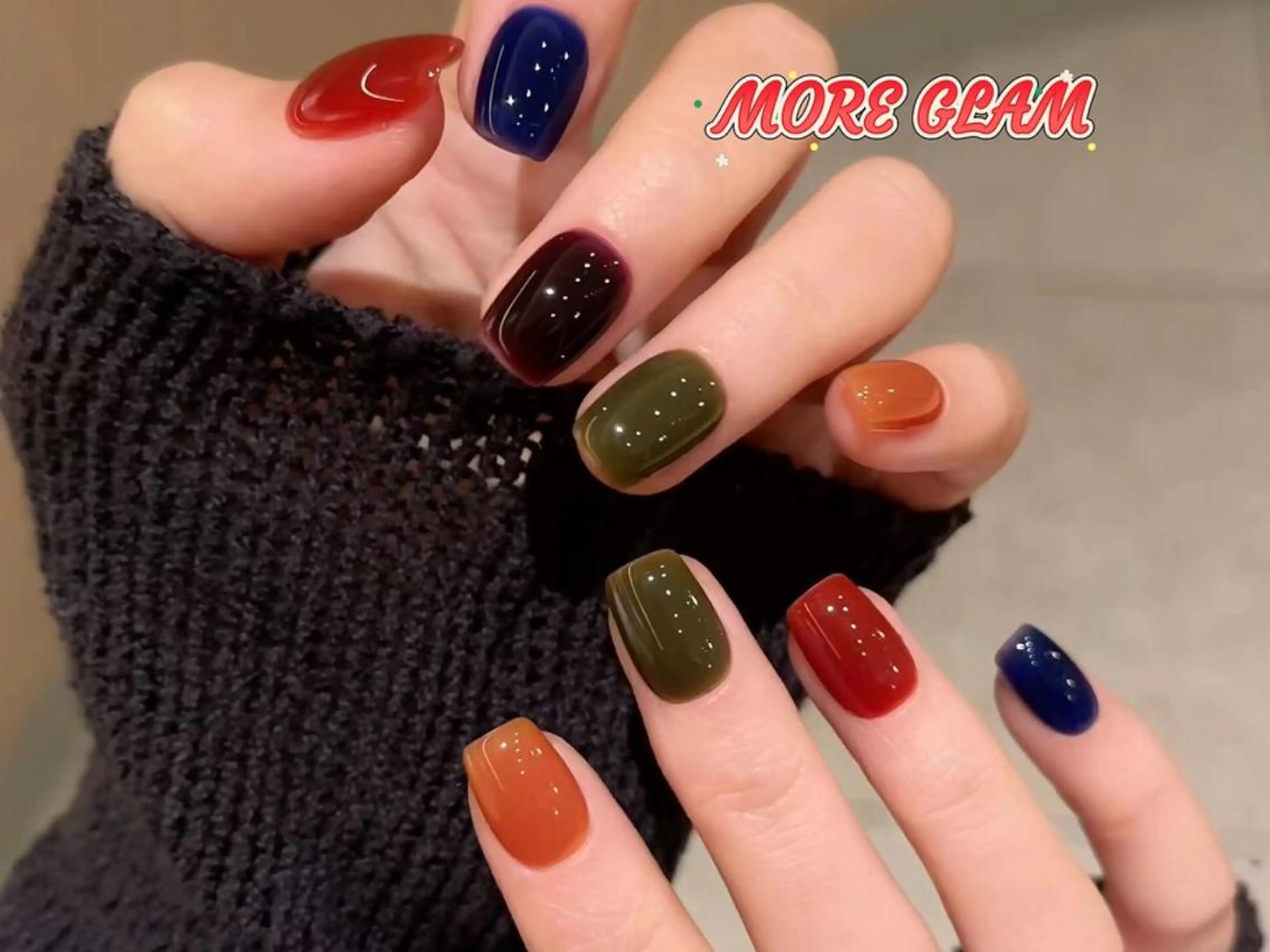 ネイル 長さ出し フットネイル フレンチネイル ジェルネイル ガラスフレンチ MoreGlam ネイルのネイルデザイン