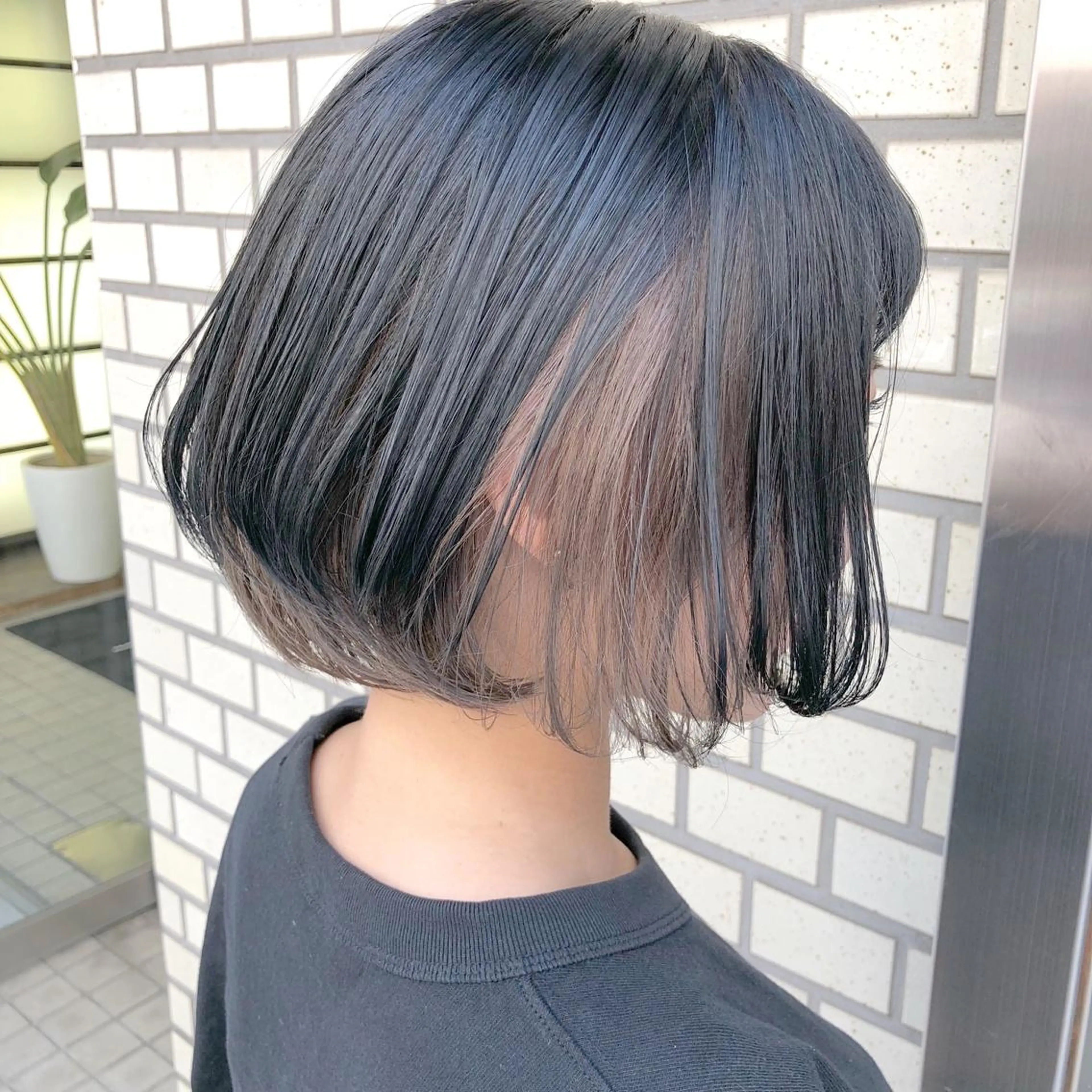 ミディアム カラー パーマ ヘアアレンジ インナーカラー ヘアカラー ハイトーン特化🤍 浦住のヘアスタイル