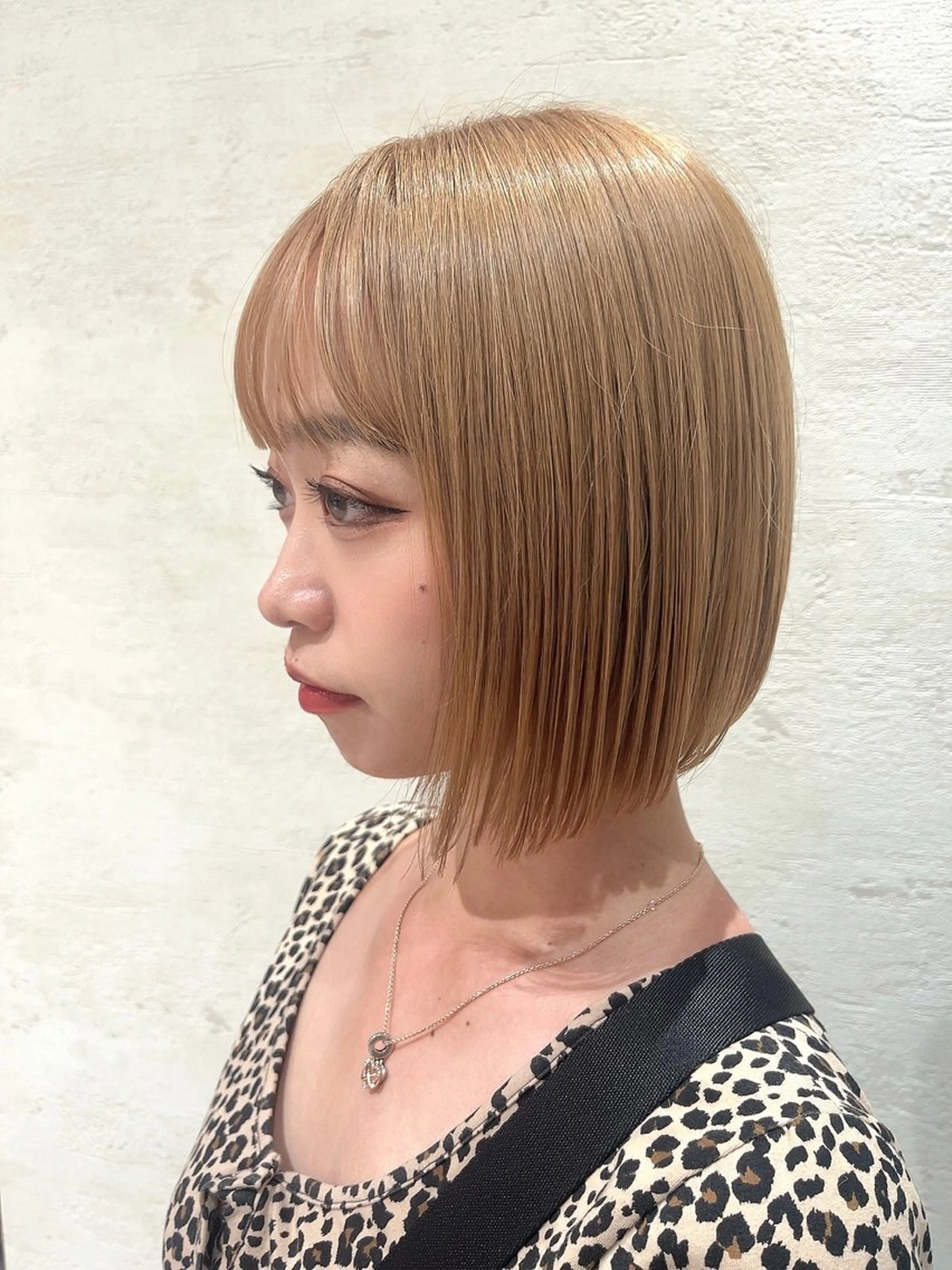 ショート miku/ 透明感カラーのヘアスタイル