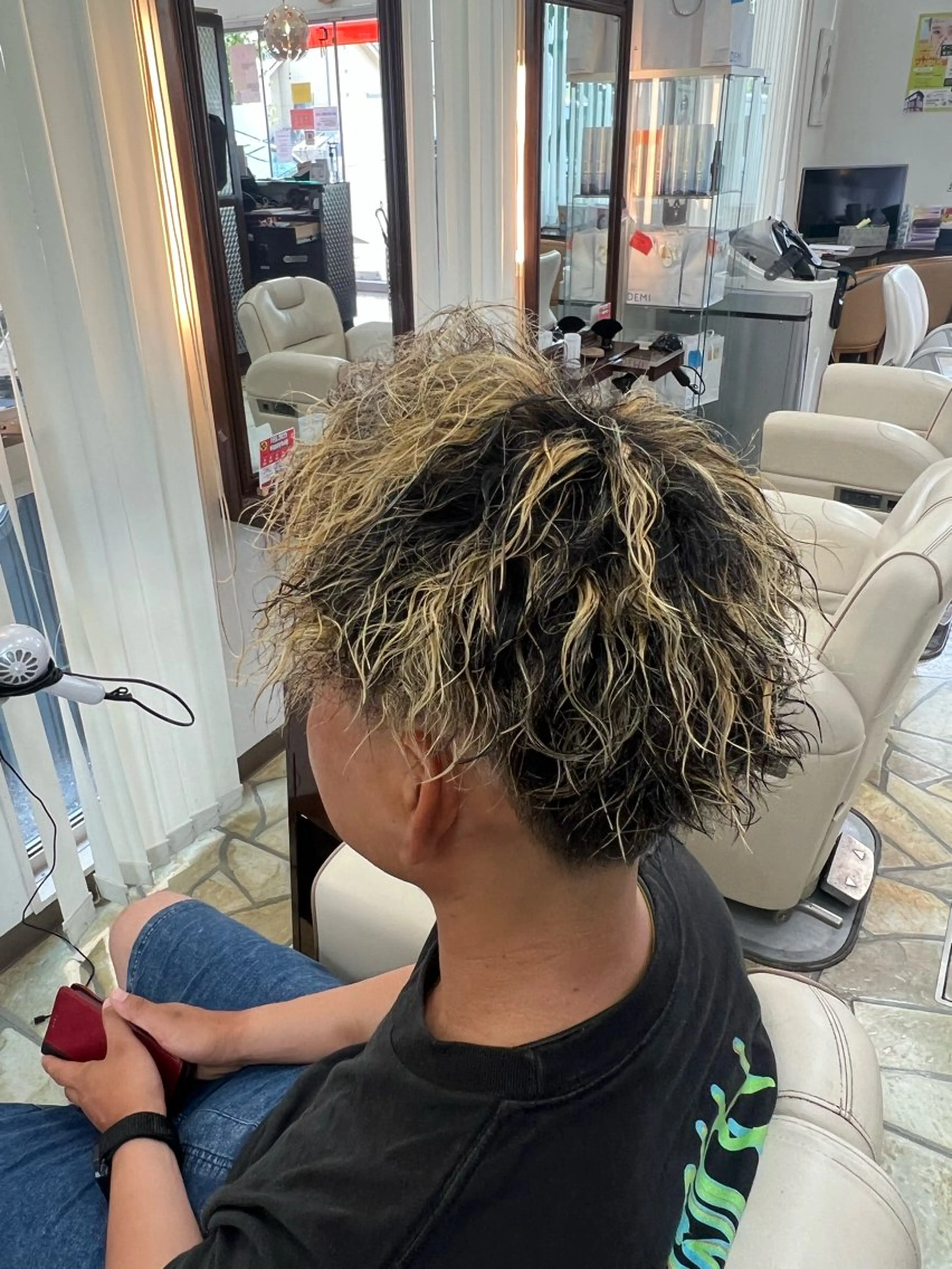 ミニモ限定クーポン　　　　　　　　　　　　　　　　　　　　　　　　　　🌸垢抜け確定パーマ（＋ハイライト追加OK）の写真