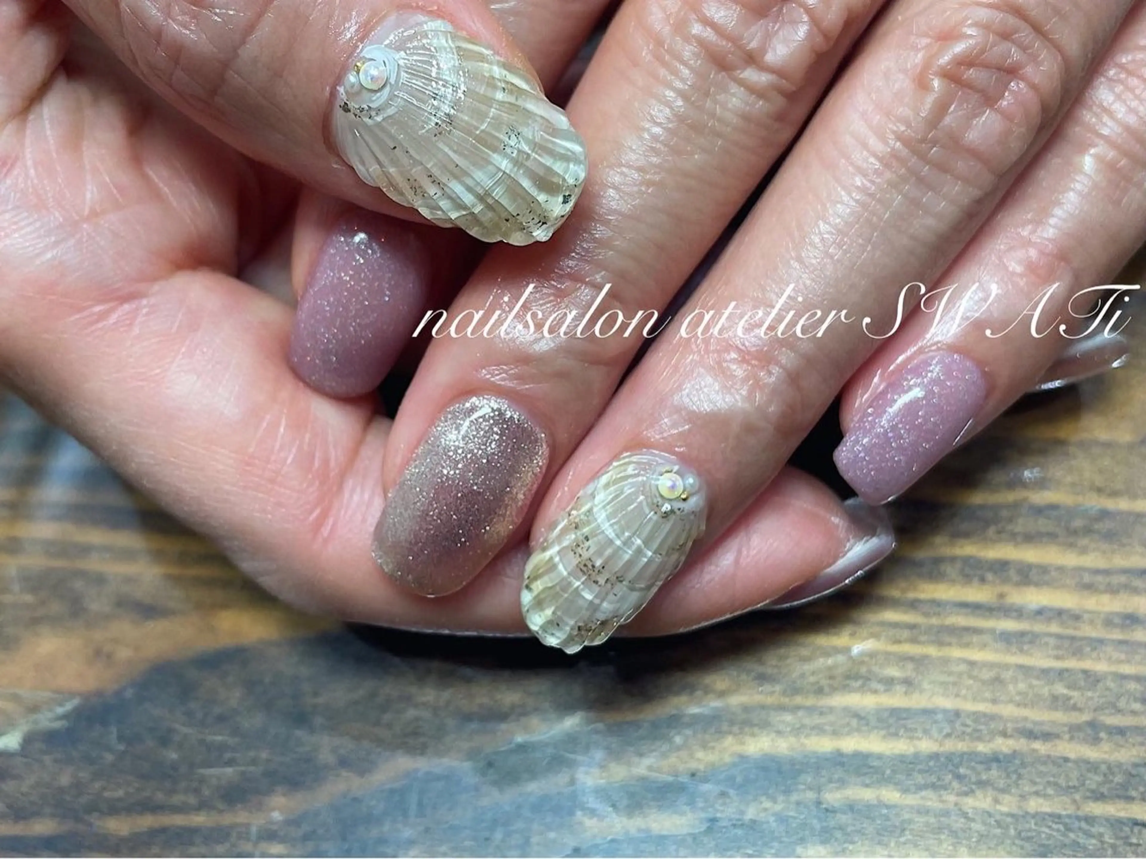 ネイル アートネイル ハンドネイル nailsalon SWATiのネイルデザイン