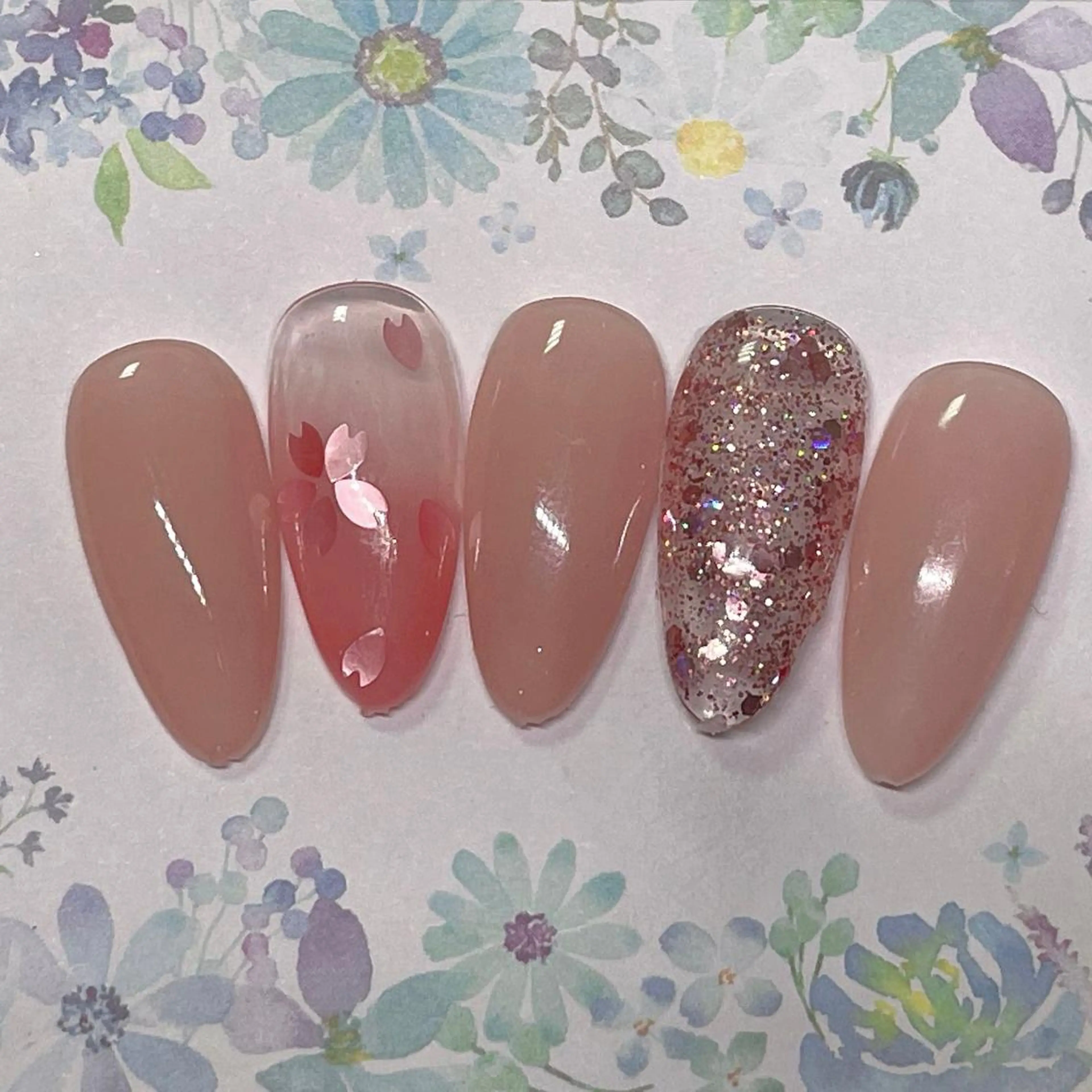 ネイル 畠山 ゆいのネイルデザイン