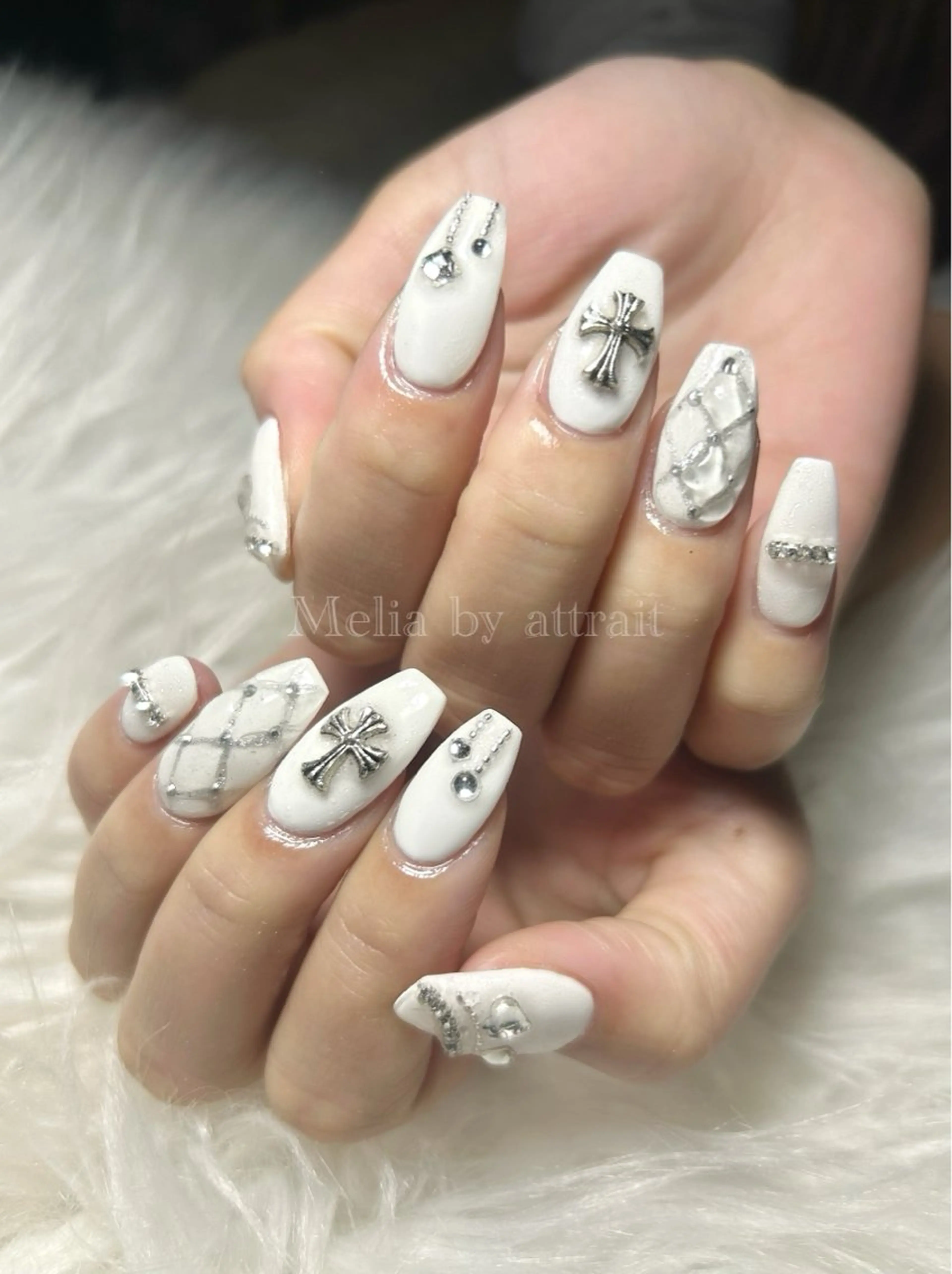 ネイル Melia　by attrait所属・Melia by attrait🌿杏のネイルデザイン