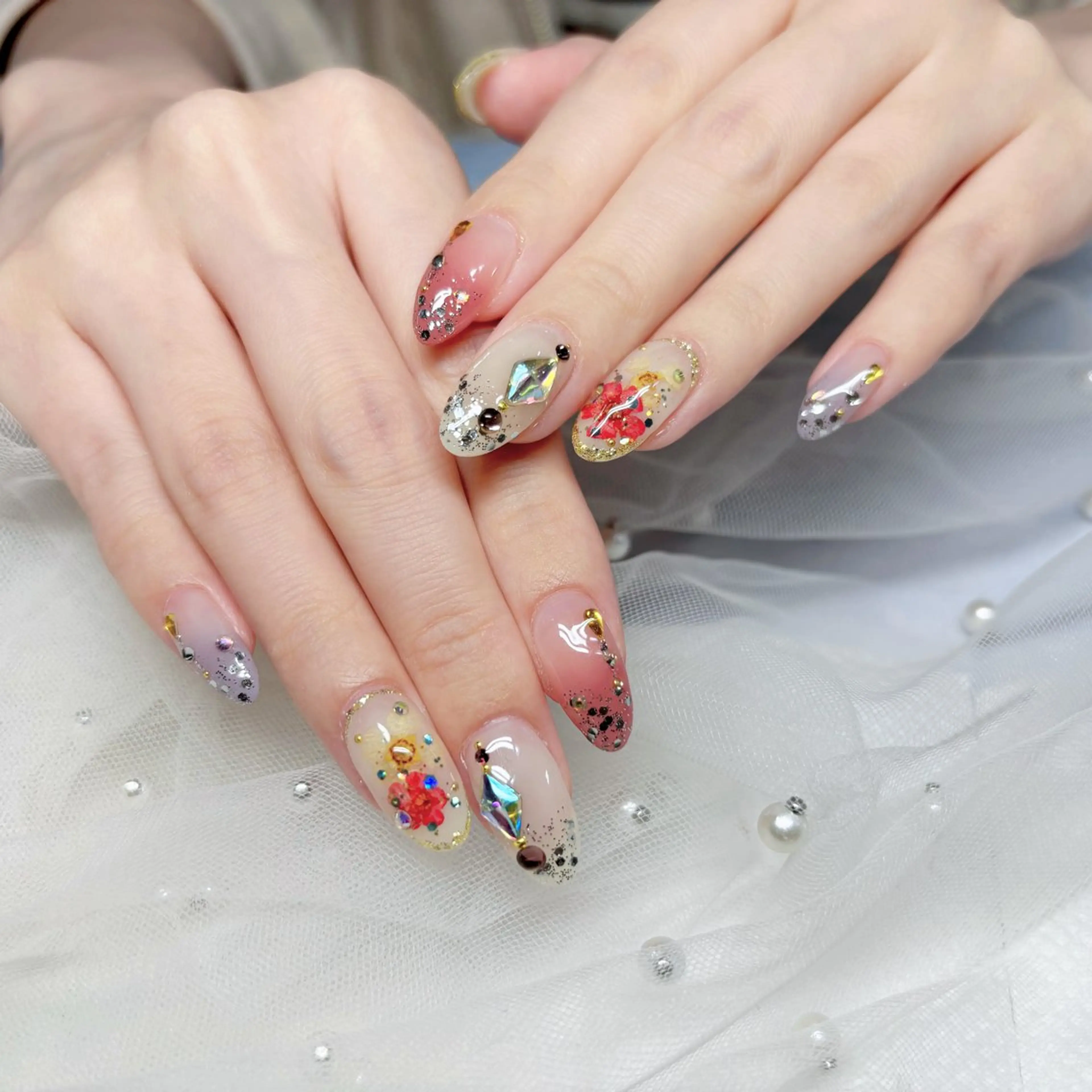 ネイル ハンドネイル H3 Nail Tsuki🦋💙のネイルデザイン