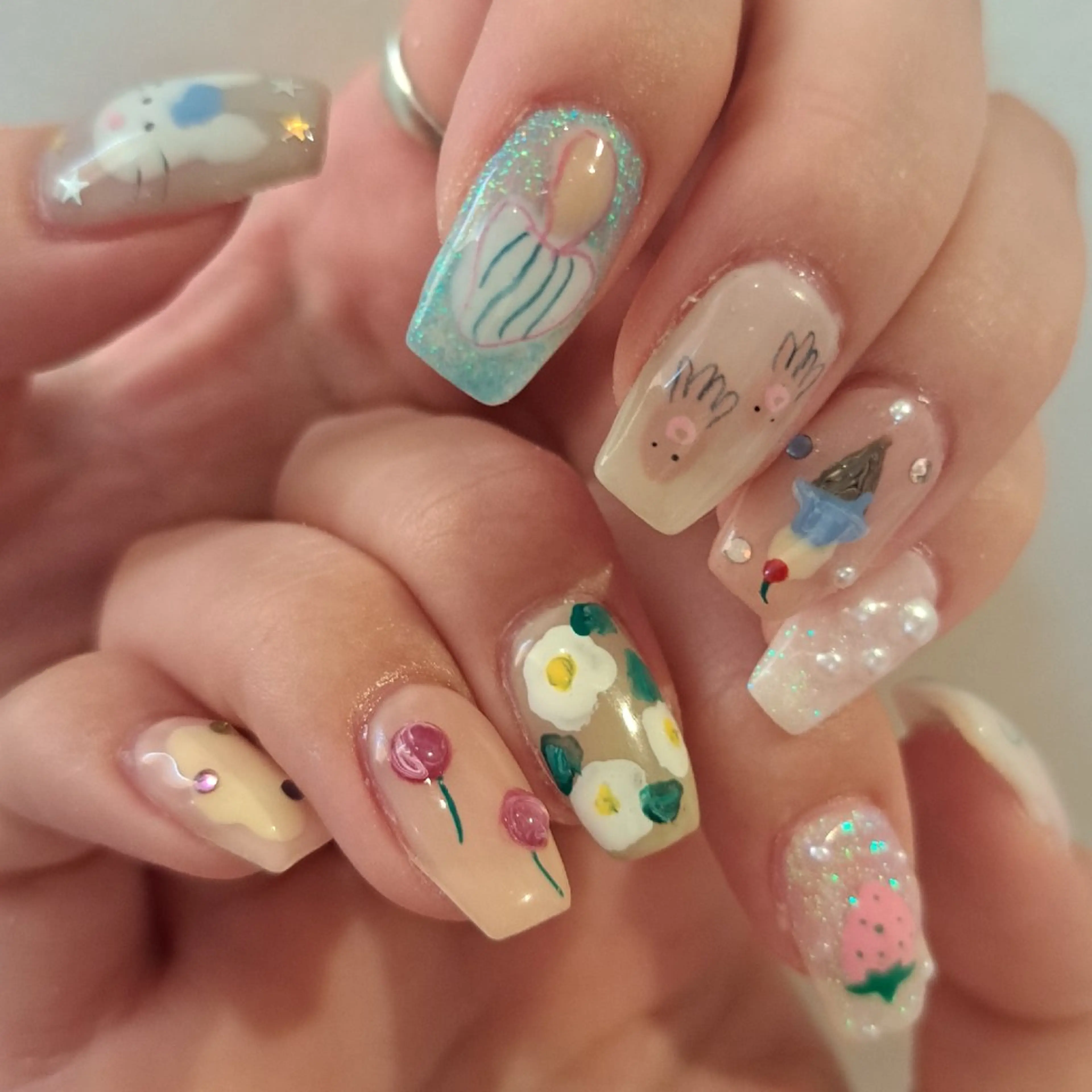 ネイル アートネイル ジェルネイル 韓国ネイル 持ち込み Nail mood デザイン持ち込みokのネイルデザイン