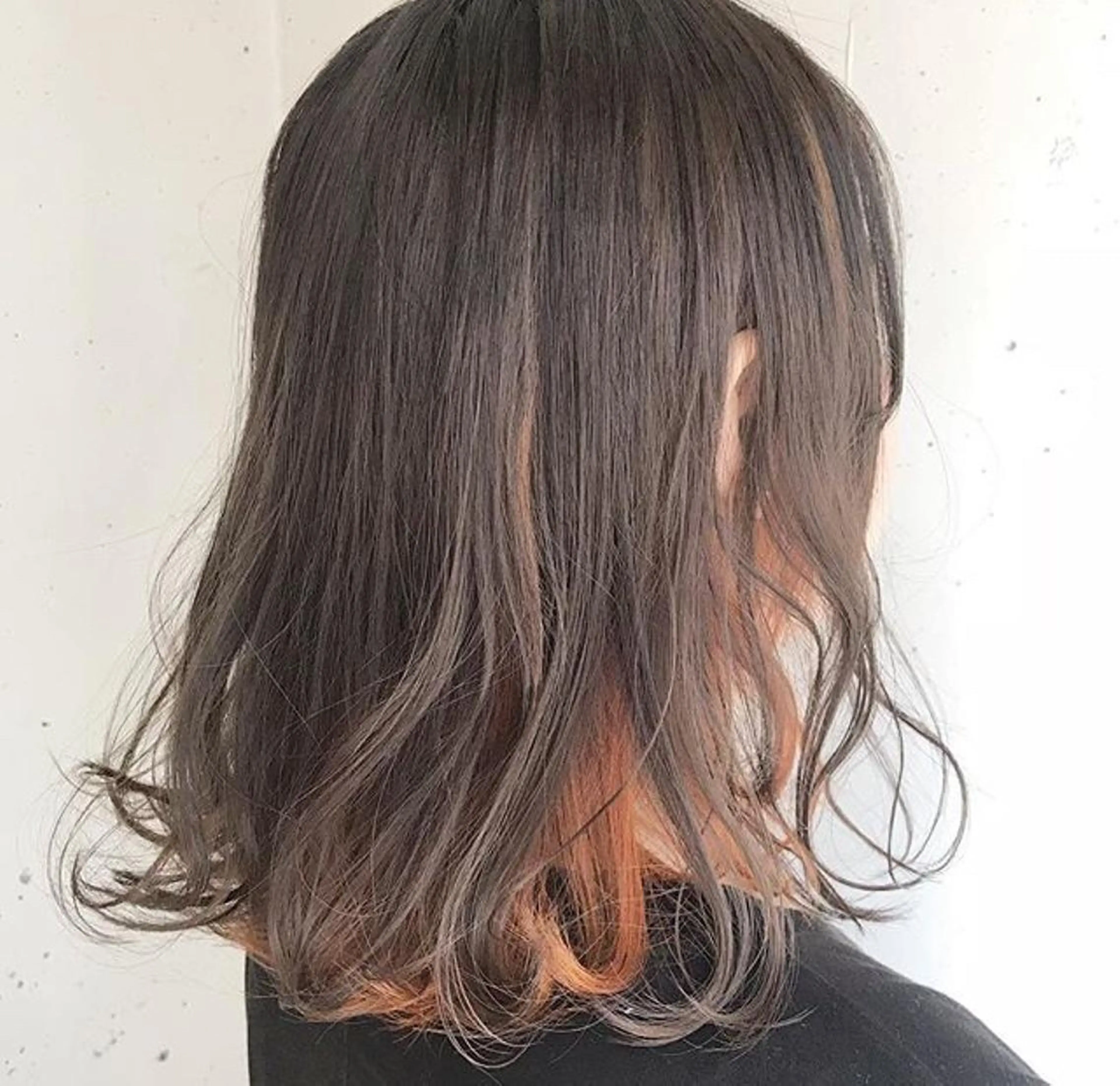 ミディアム カラー RINA🧤 デザインとボブのヘアスタイル