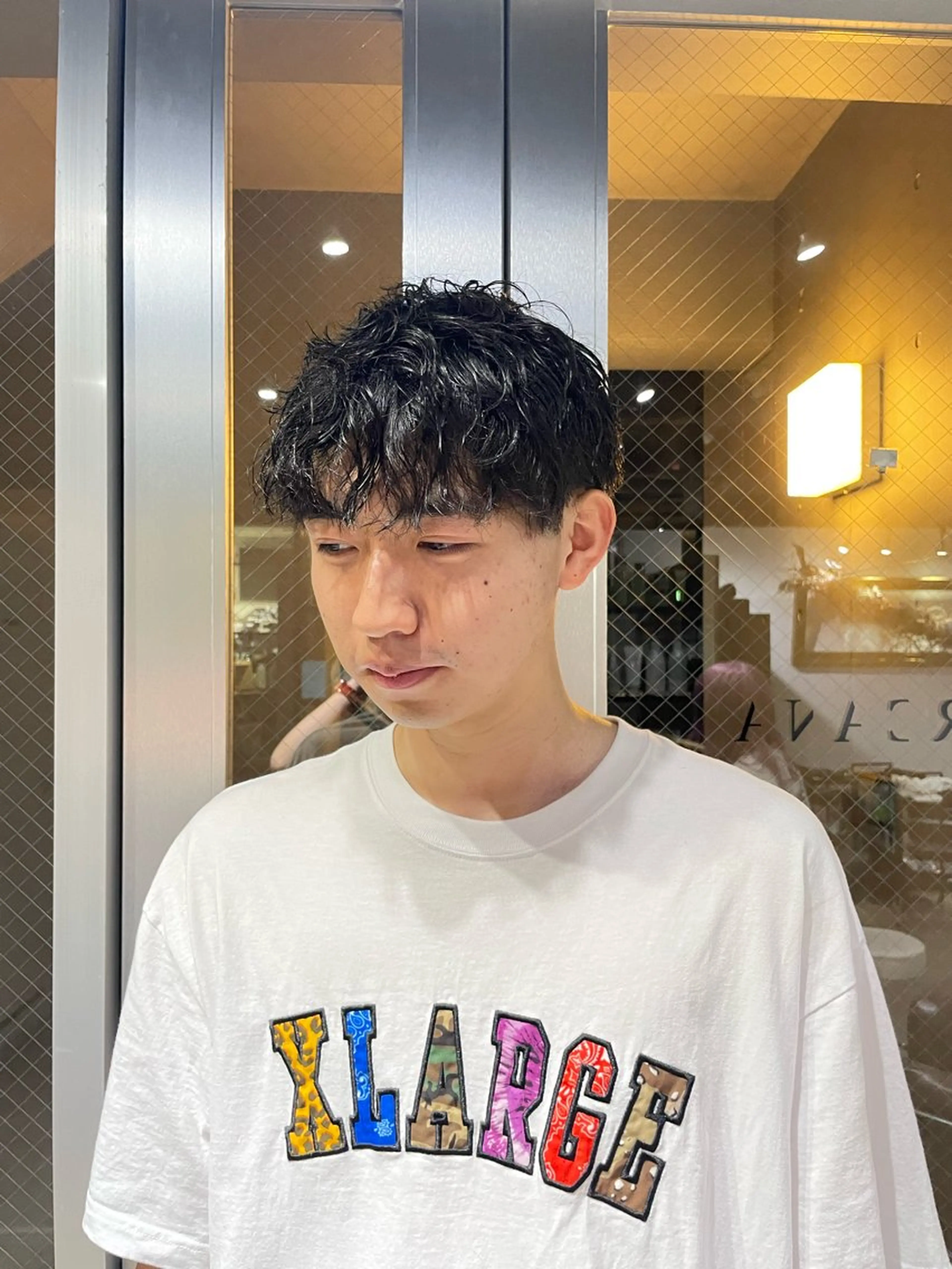 ショート メンズ メンズパーマ ミルクティーベージュ ブリーチ🖤サヤカのヘアスタイル