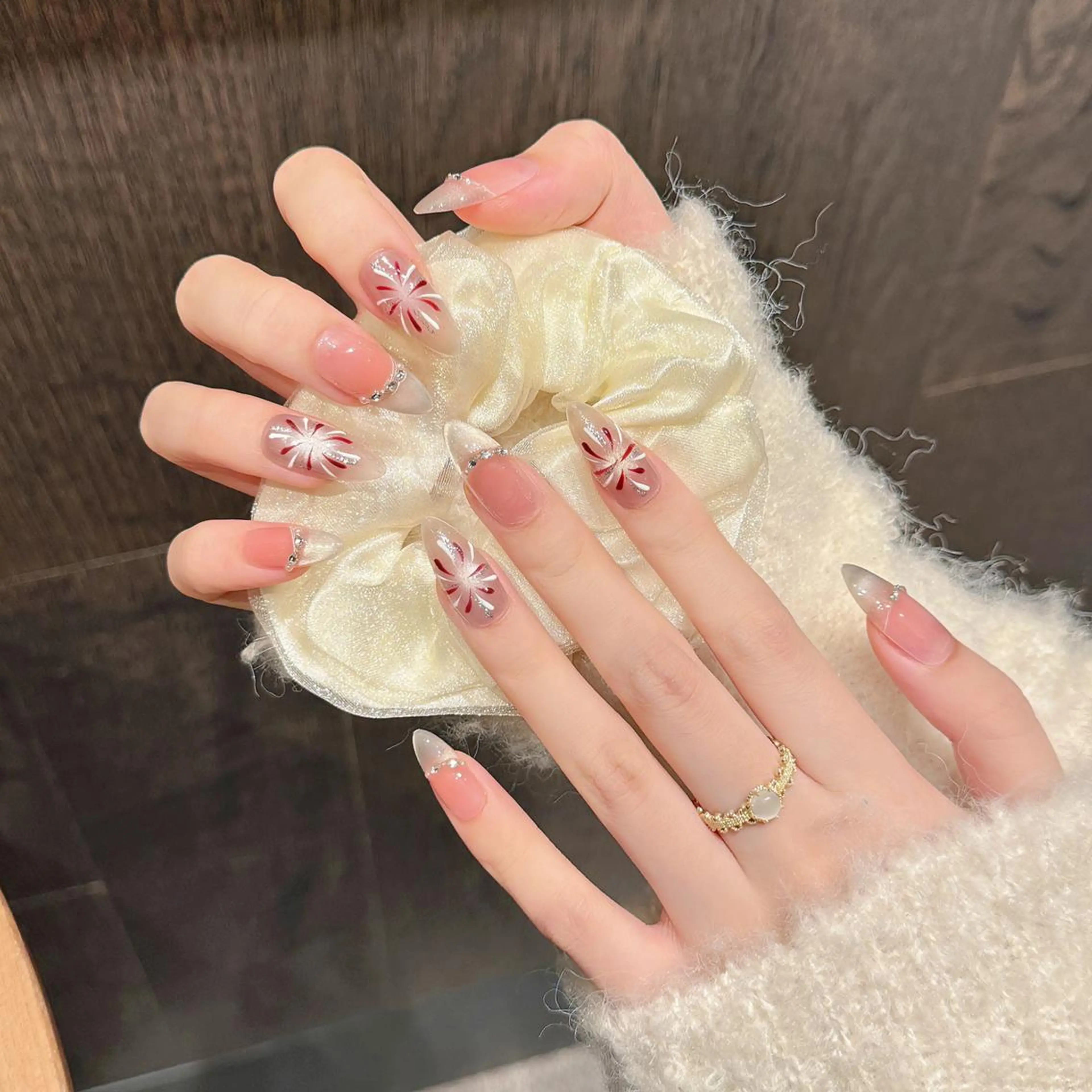 ネイル ジェルネイル ネイルチップ ハンドネイル ハンドケア KIMI 🐰のネイルデザイン