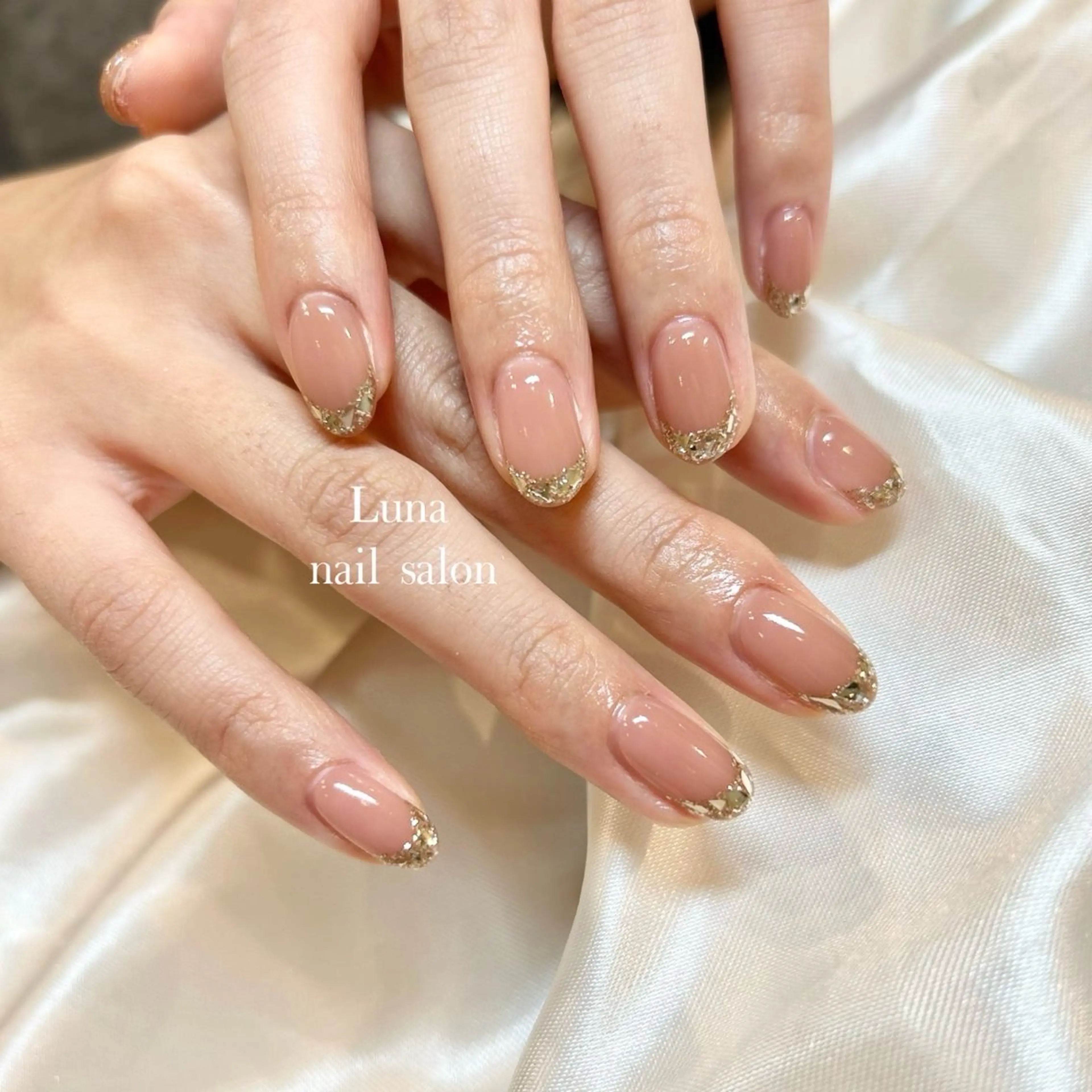 ネイル Silver Lunaのネイルデザイン