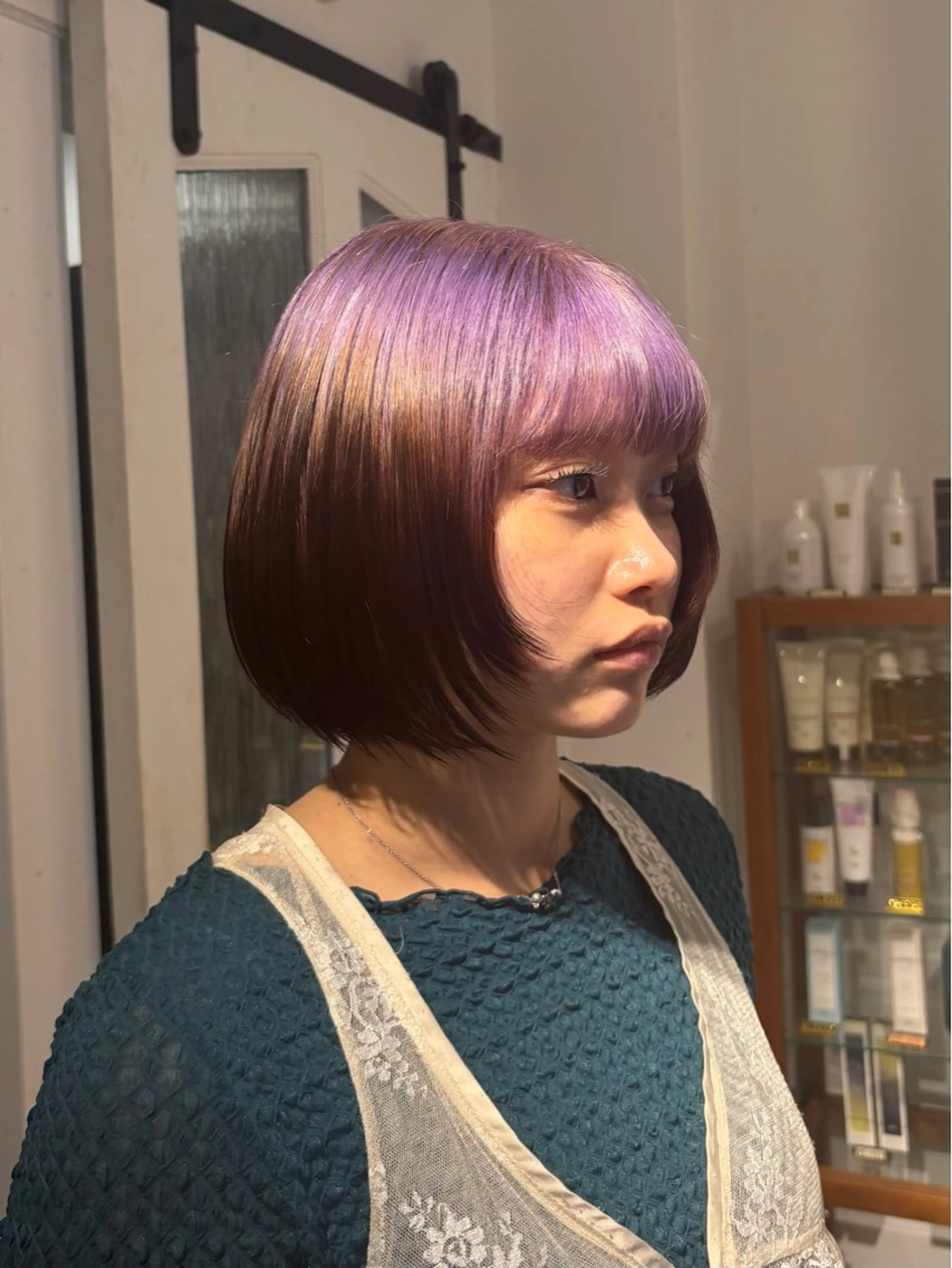 ミディアム カラー ブリーチ デザインカラー ダブルカラー ハイトーンカラー バイオレットカラー ヘアカラー rina/似合わせ/ 透明感/髪質改善のヘアスタイル