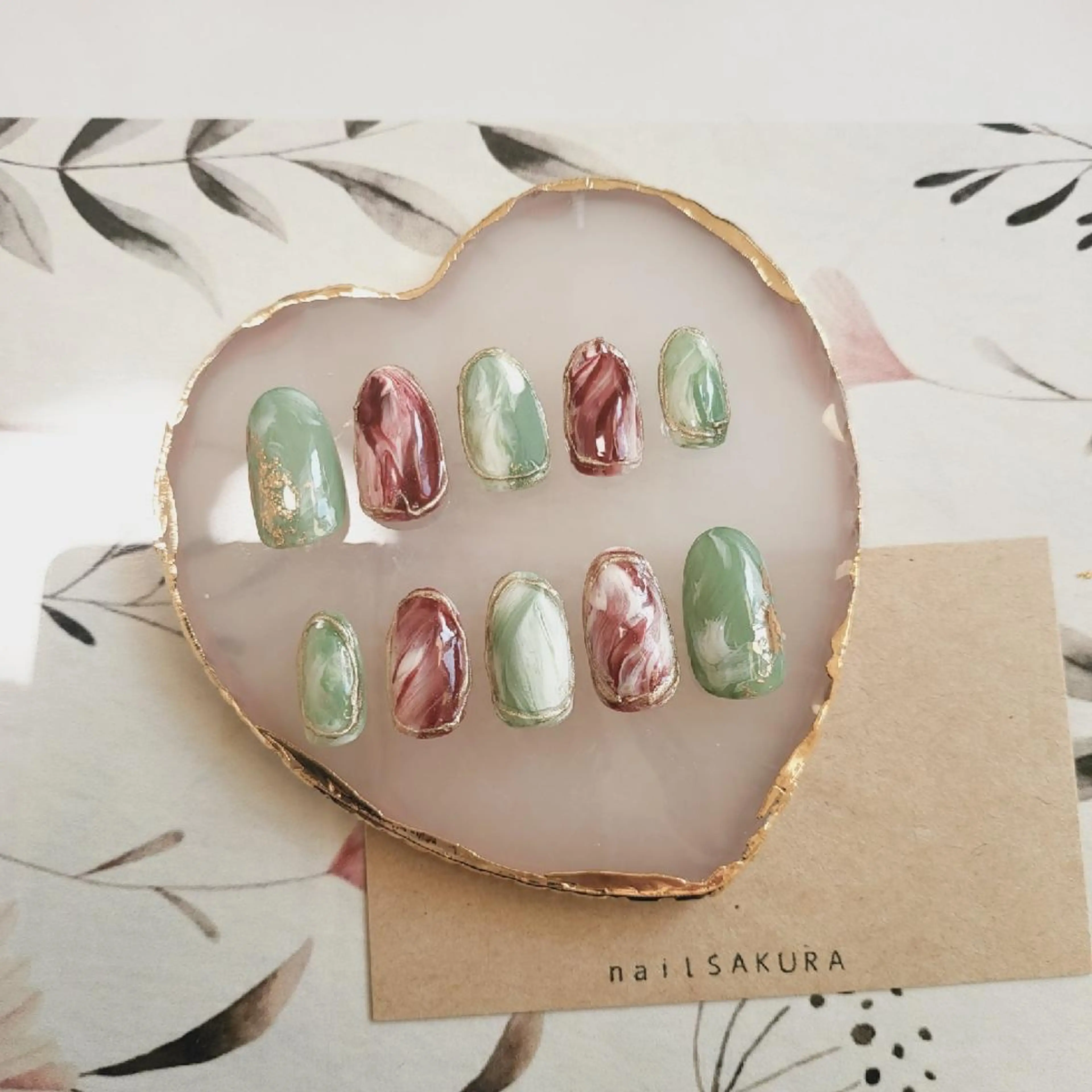 ネイル マットネイル ニュアンスネイル nailSAKURA さとうゆきえのネイルデザイン