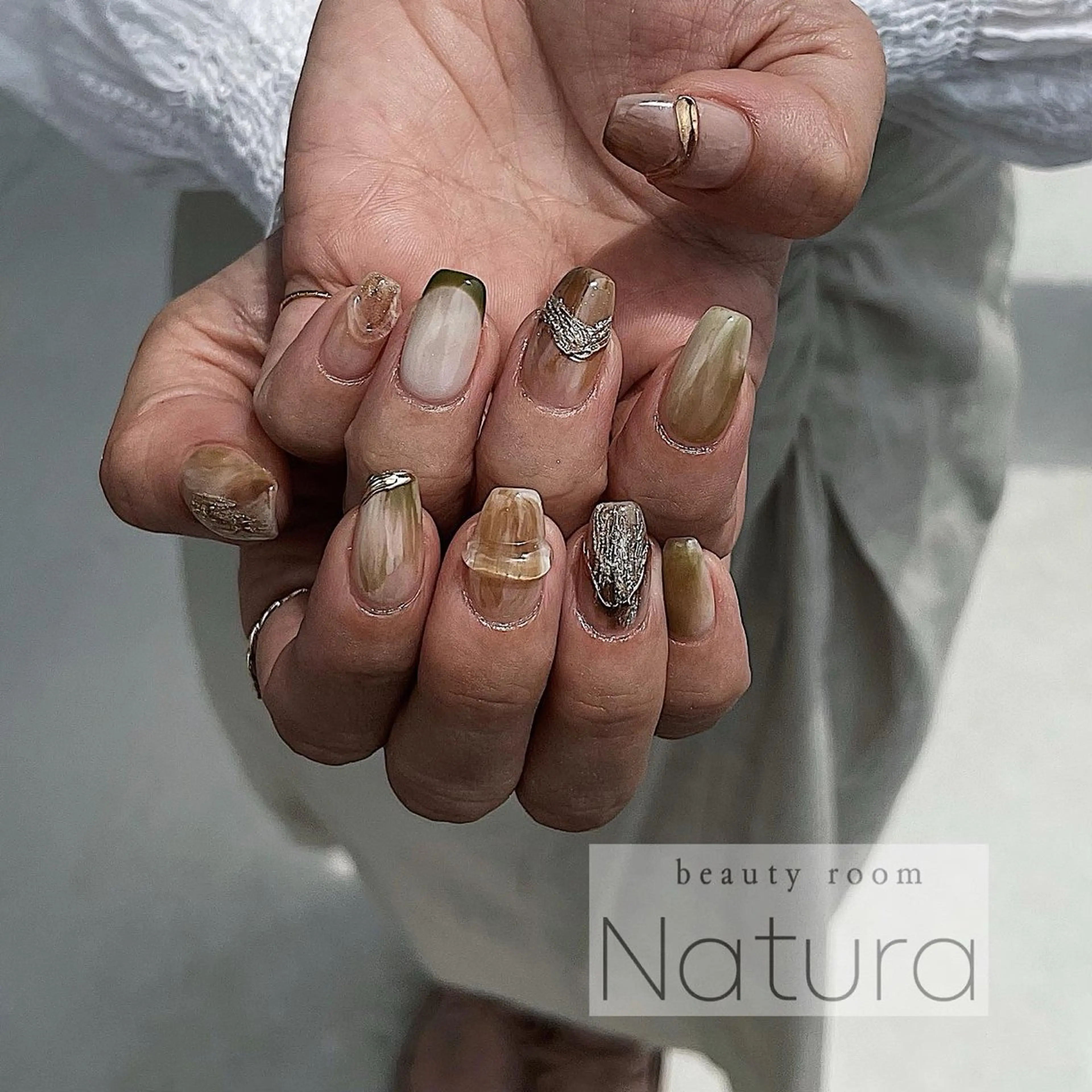 ネイル ハンドネイル beautyroom Naturaのネイルデザイン