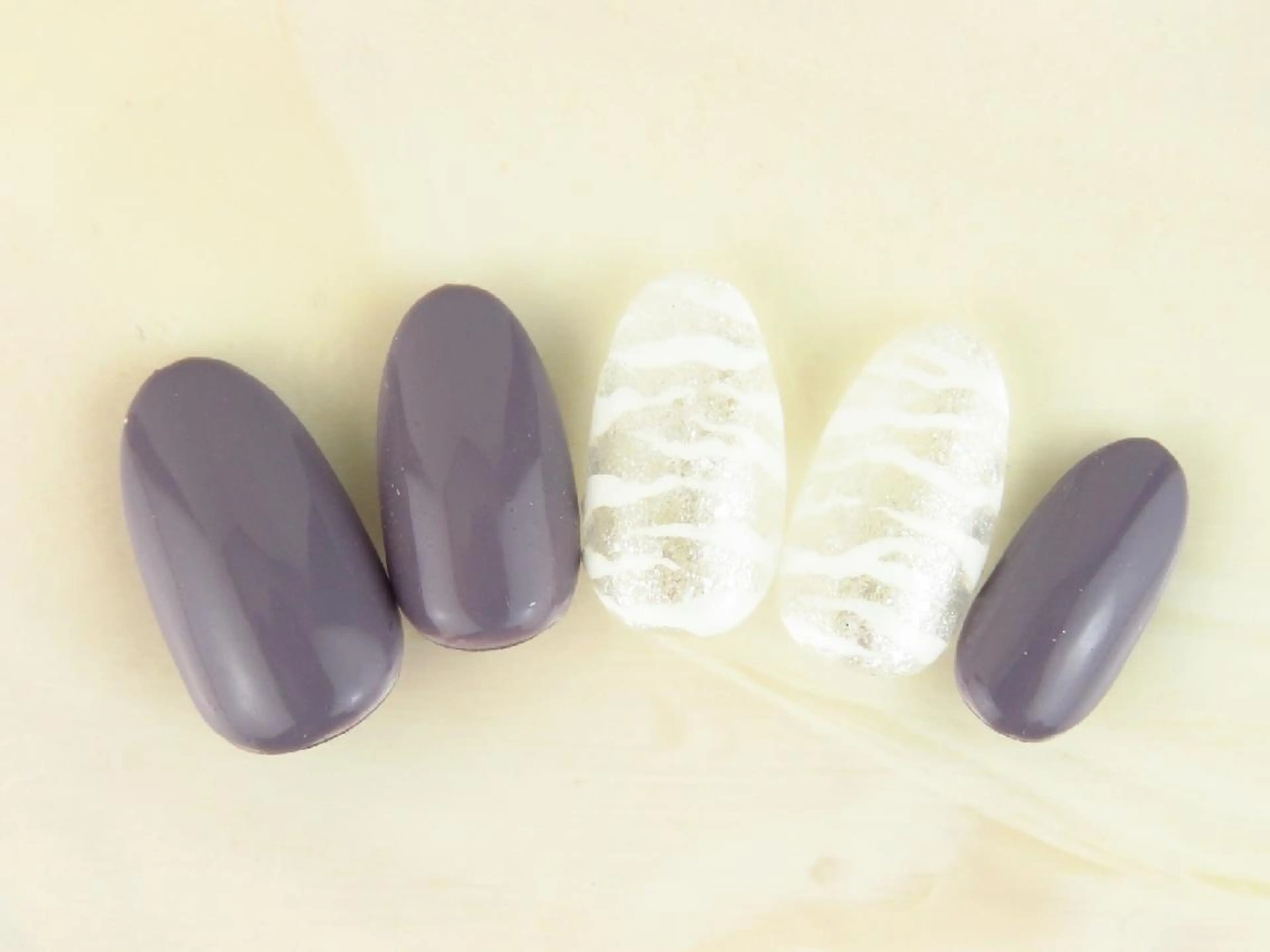 ネイル アートネイル IWAMOTO Aのネイルデザイン