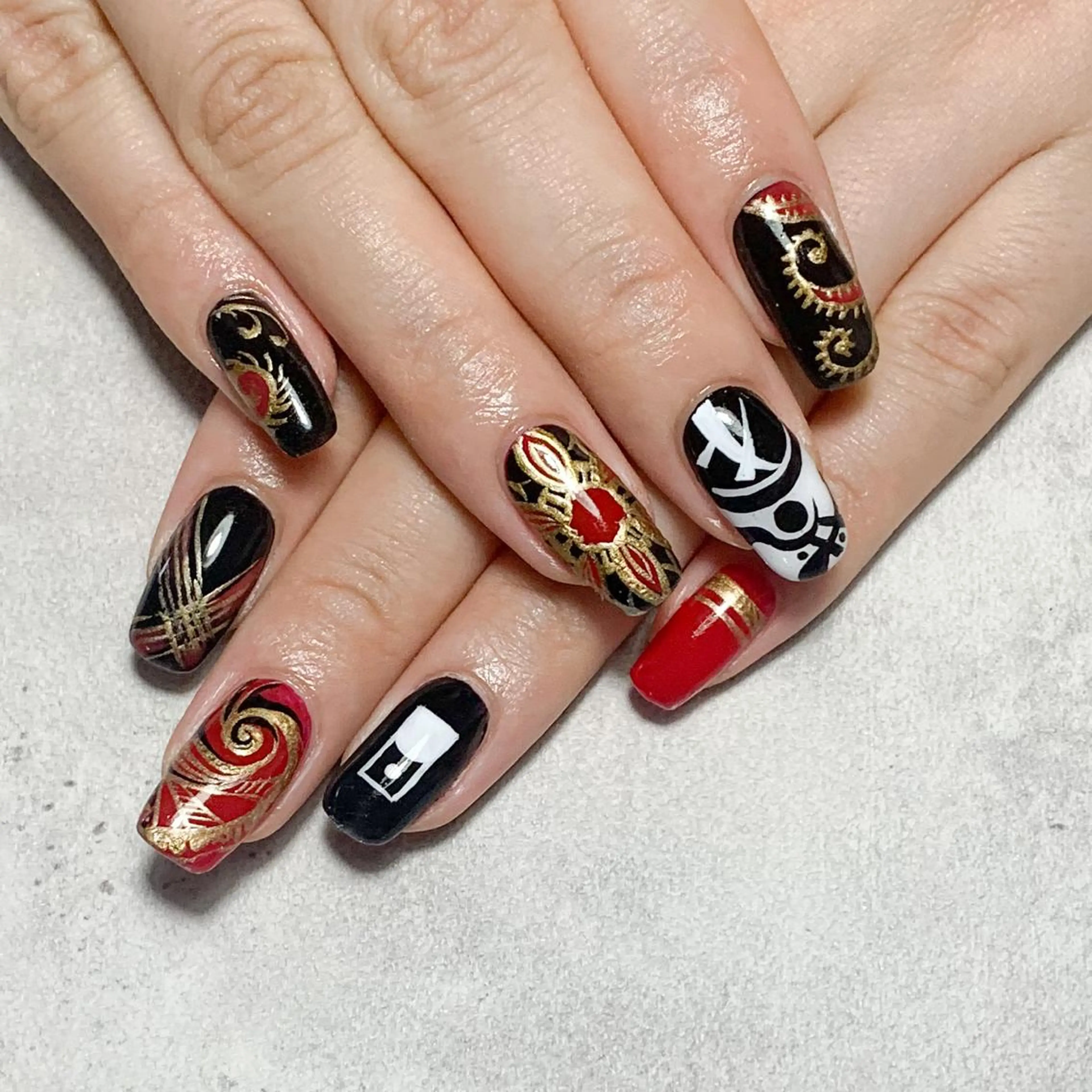 ネイル ハンドネイル FIORITURA aiのネイルデザイン