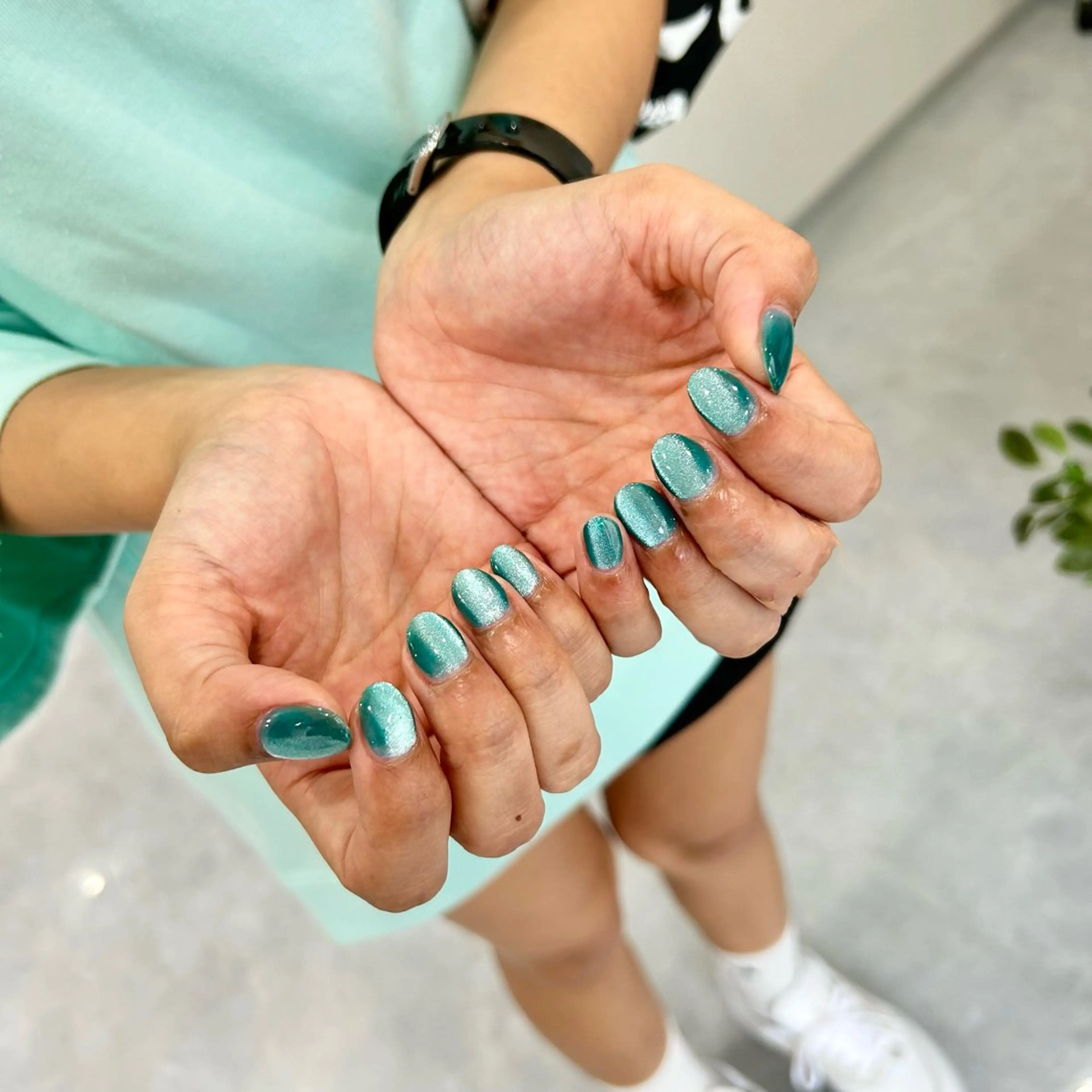 ネイル マグネットネイル ハンドネイル RYO ／Amourのネイルデザイン