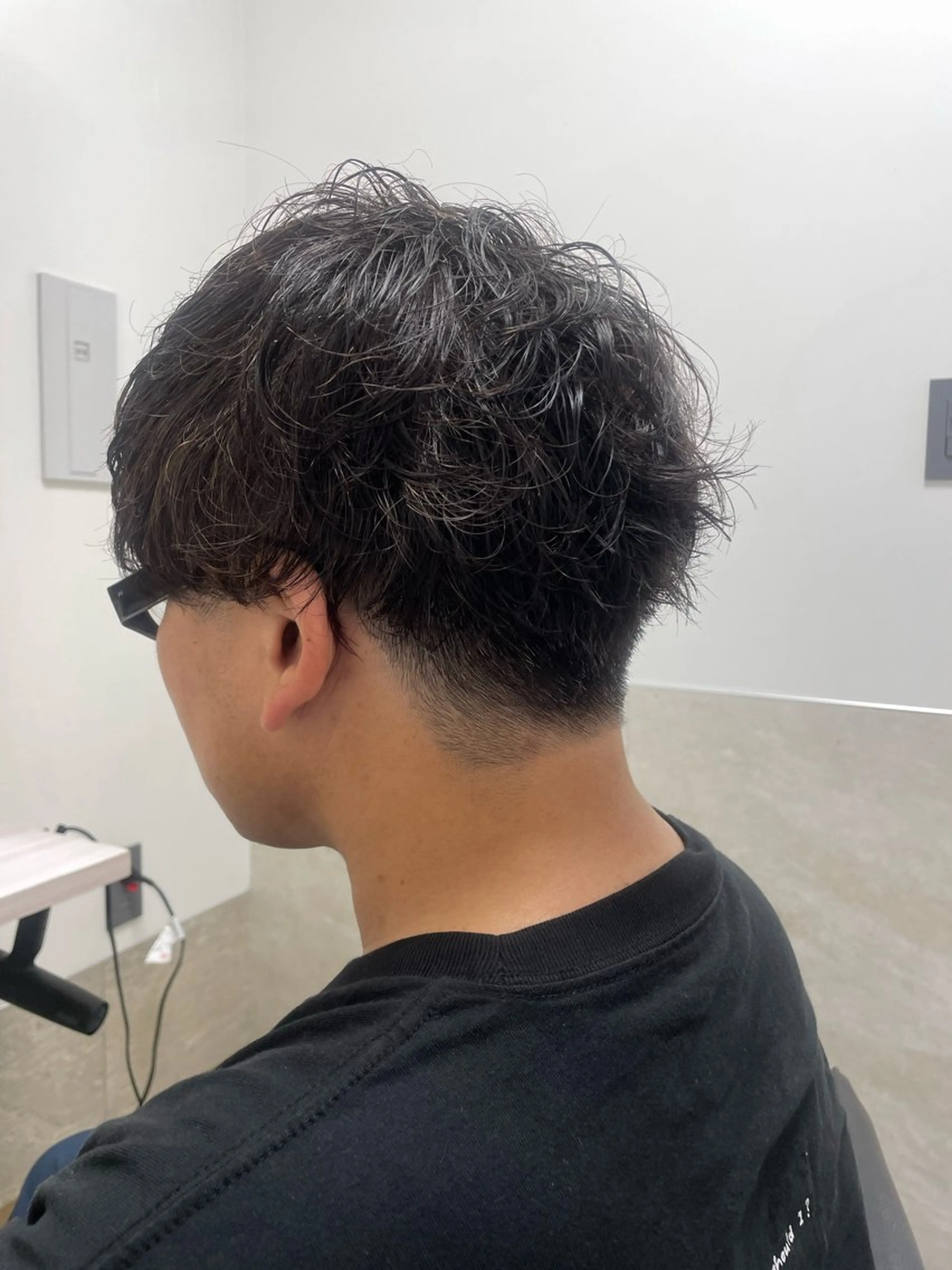 ミディアム BLEACH 🟥 PERM 天神🏆のヘアスタイル