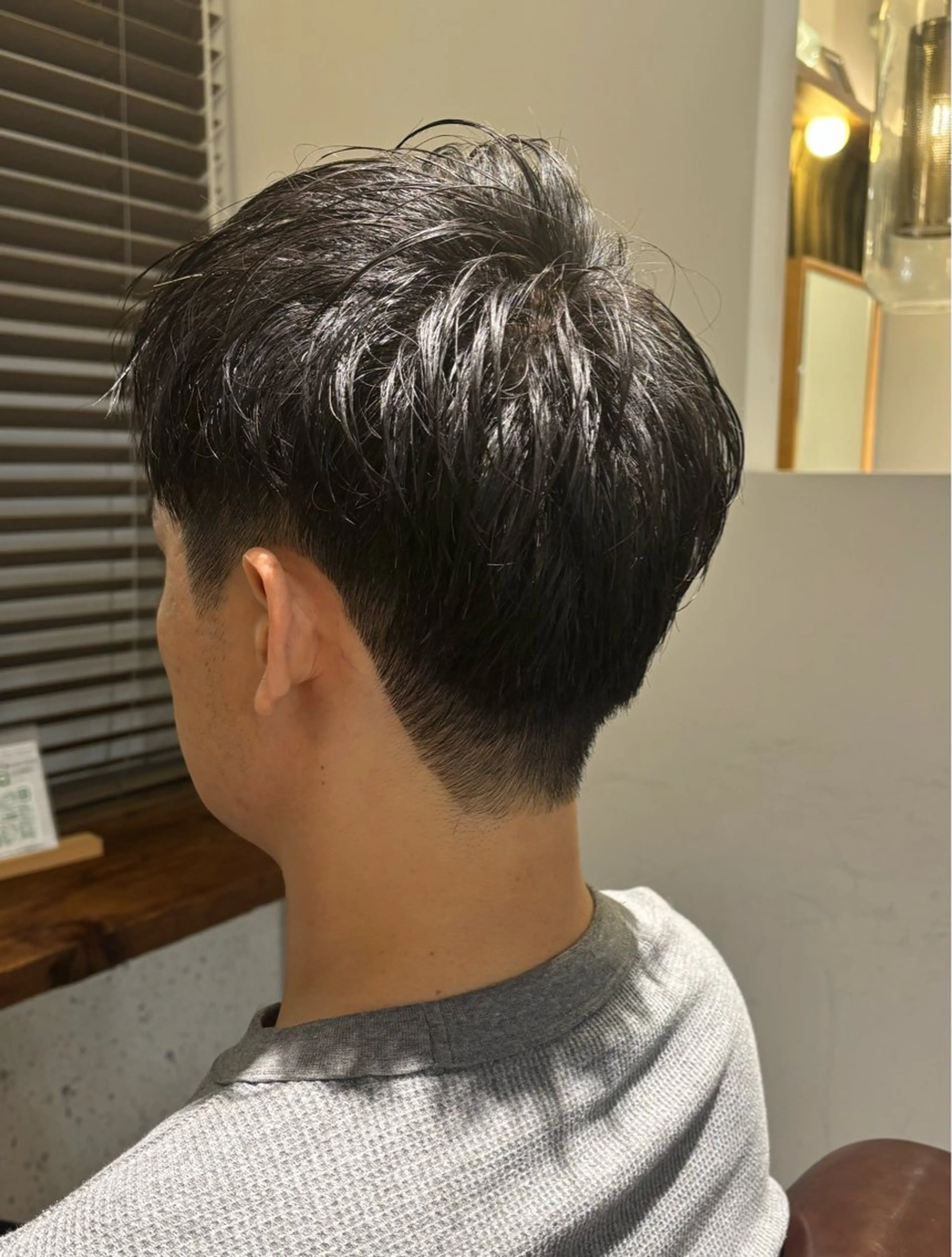 メンズ risa🐿️ 寒色系カラー🫧のヘアスタイル