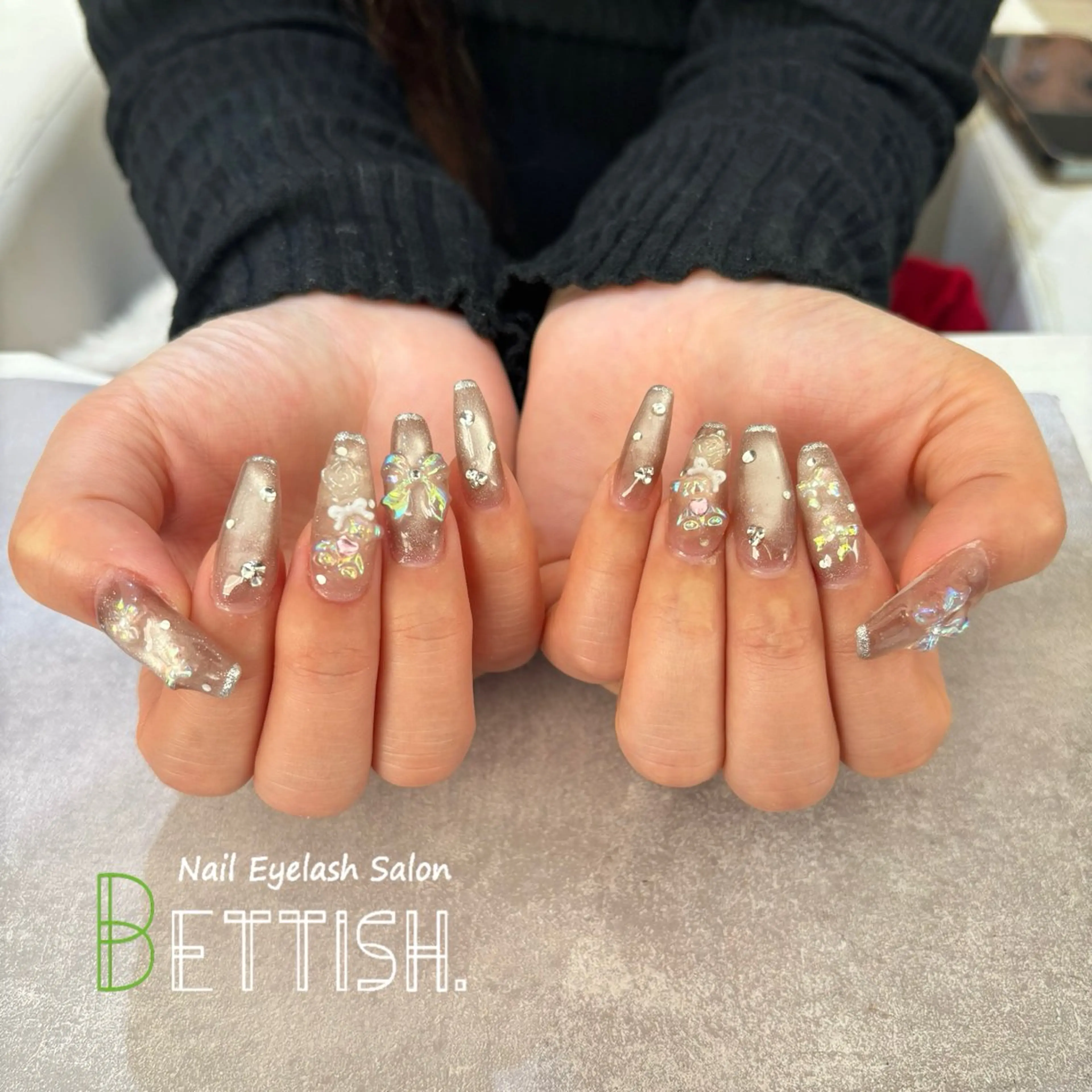 ネイル ハンドネイル NiuShe SERIのネイルデザイン