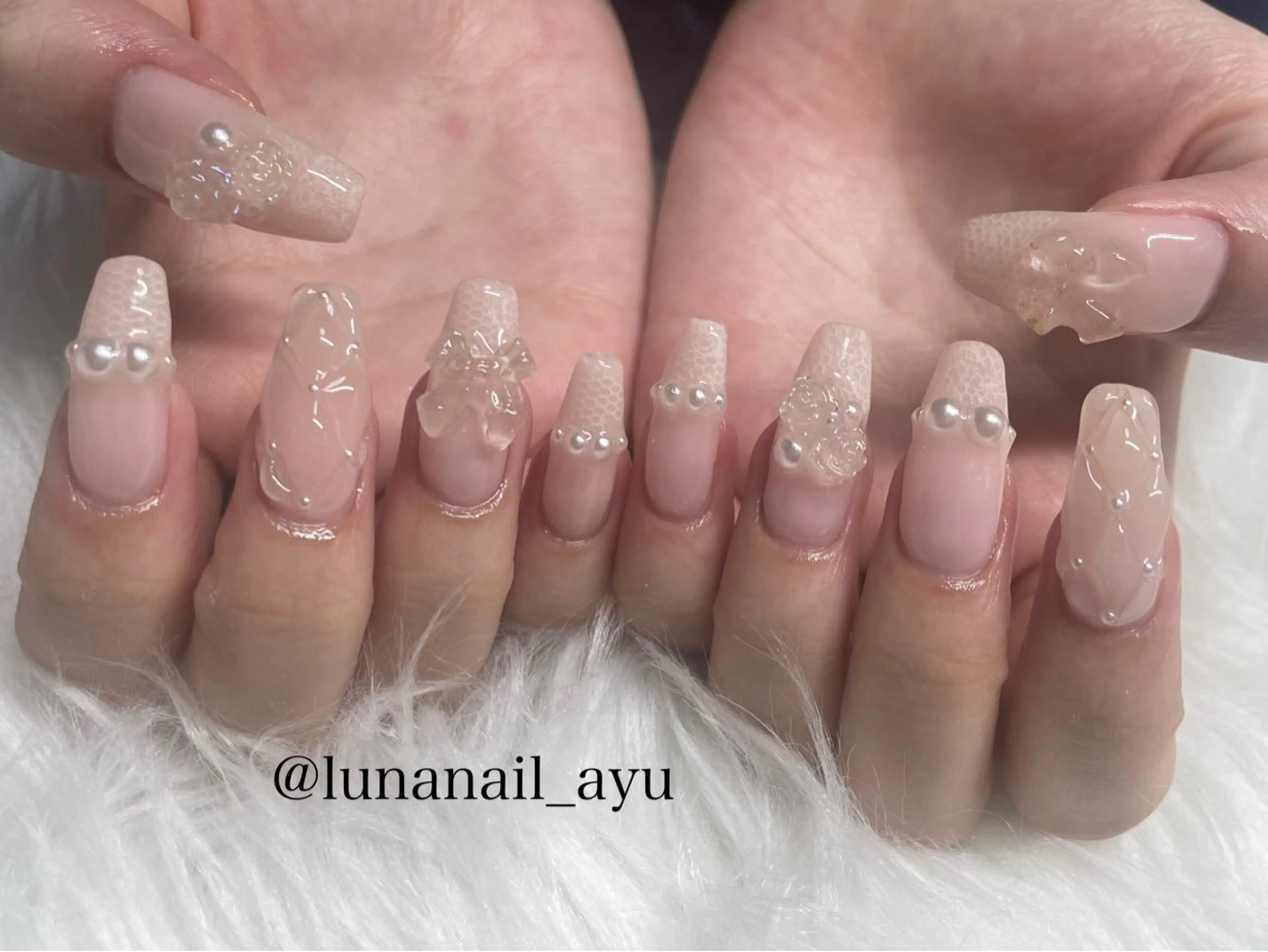 ネイル 春ネイル ワンホンネイル ハンドネイル LUNA NAIL ayuのネイルデザイン