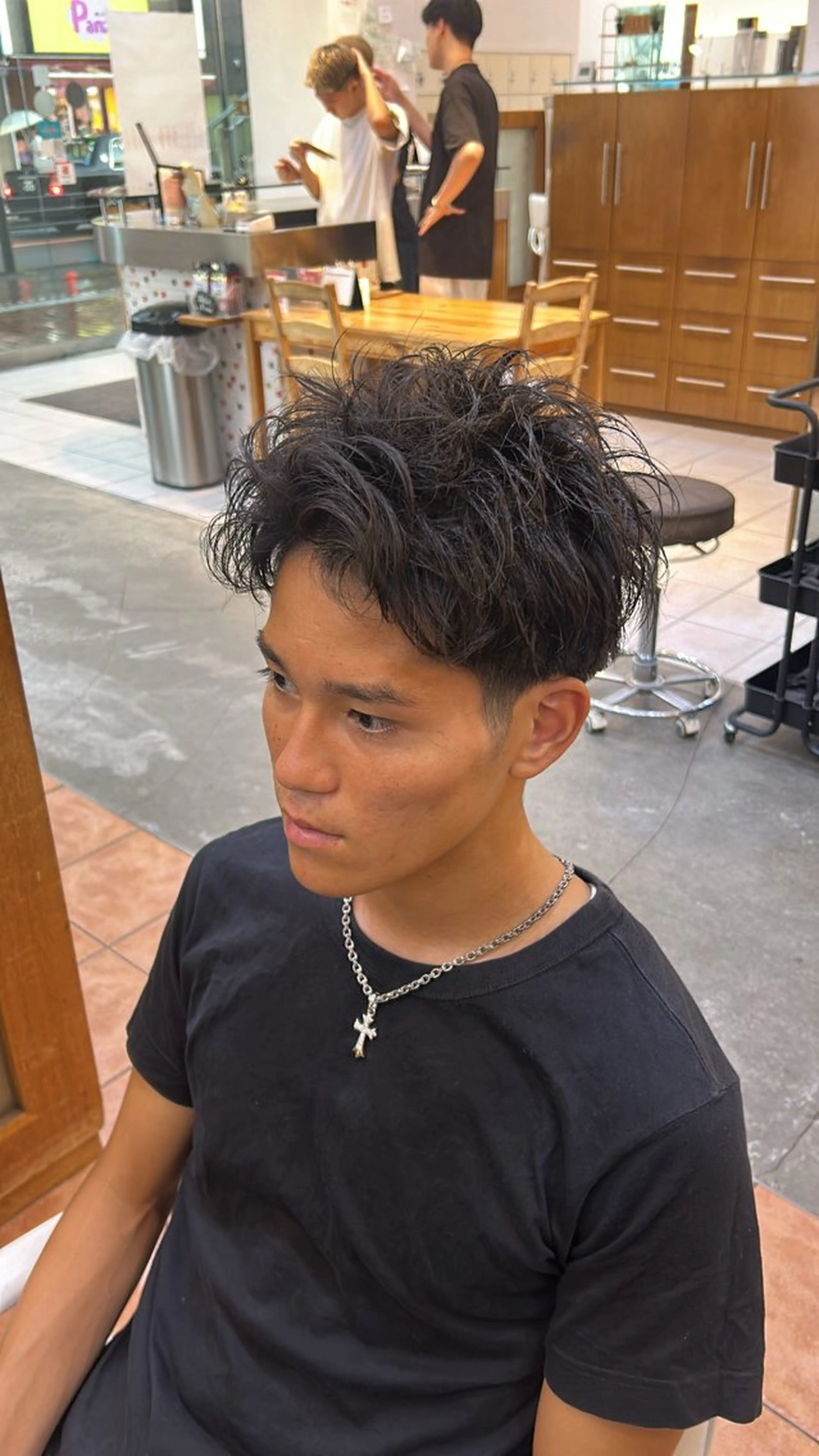 ショート パーマ メンズ メンズパーマ TUM🔥フェード/ メンズパーマのヘアスタイル