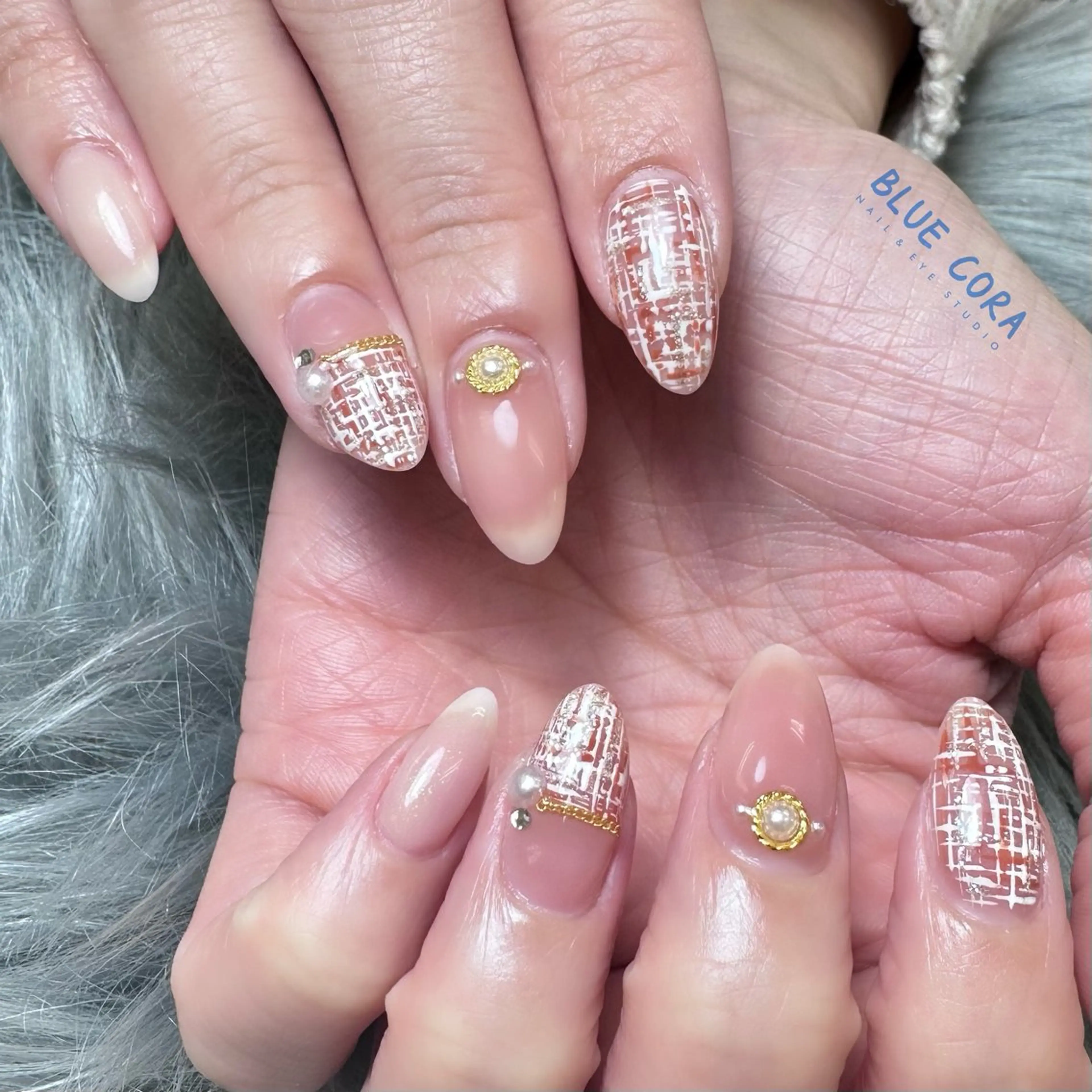 ネイル ハンドネイル ハンドケア BLUE CORAのネイルデザイン