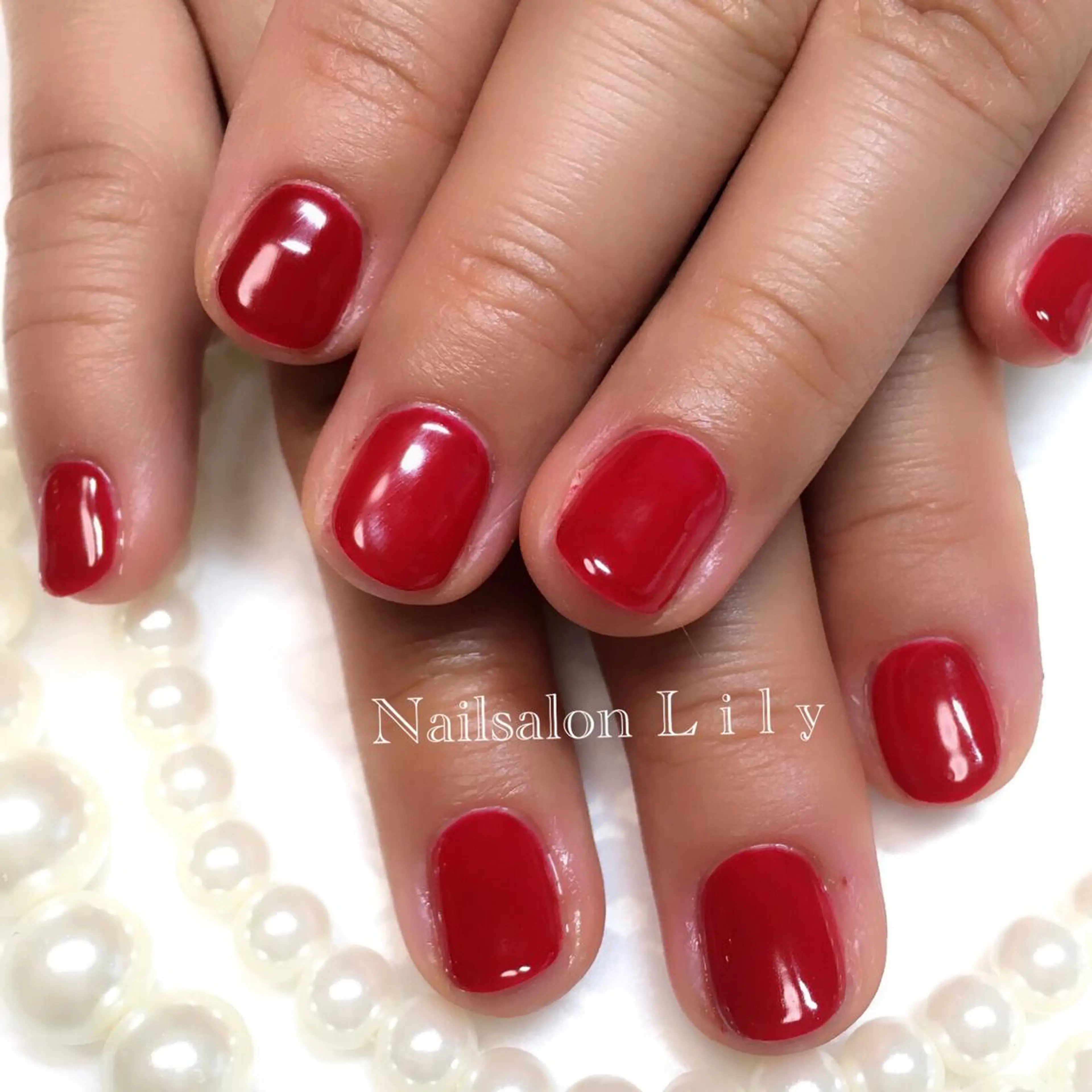 ネイル 赤色 Lily*nail 🌻Mii🌻のネイルデザイン