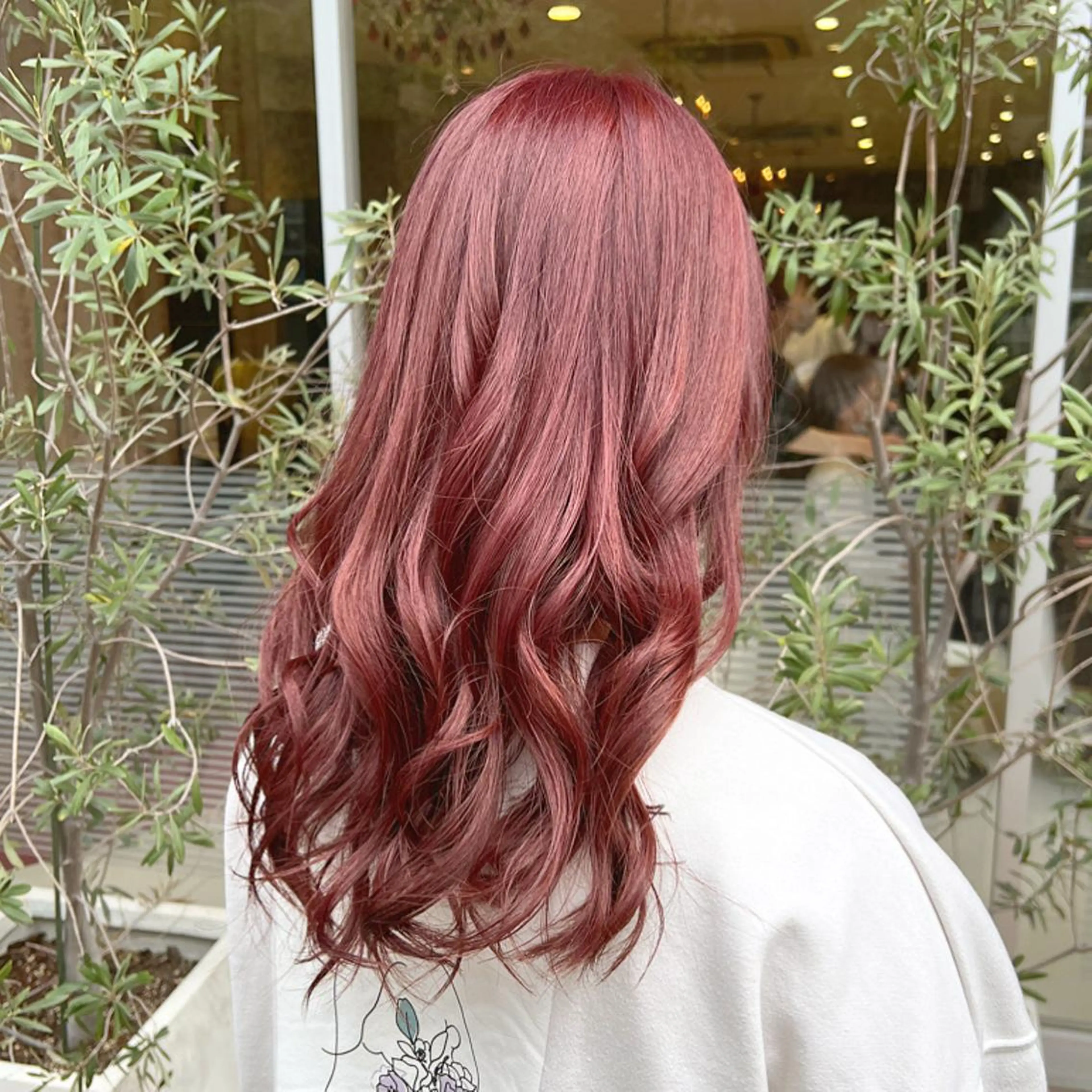 セミロング カラー 美髪矯正/髪質改善 /透明感ある艶カラーのヘアスタイル