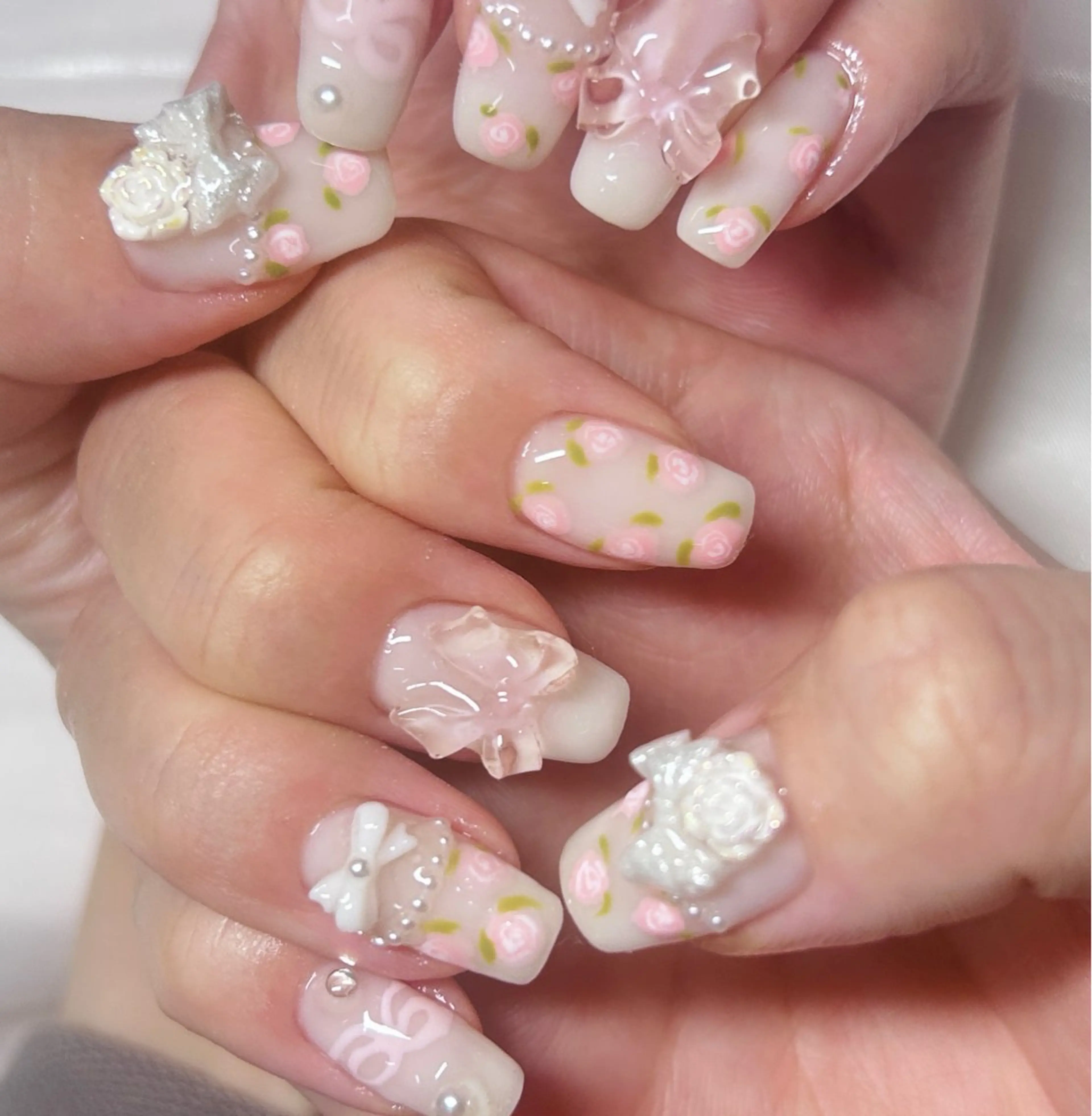 ネイル Horie 雪のネイルデザイン